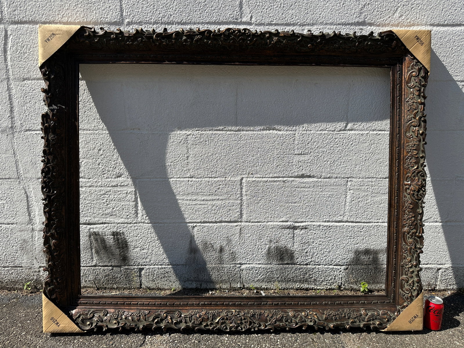 Vintage Frame: This frame is 44.75 inches long and 57.5 inches wide.