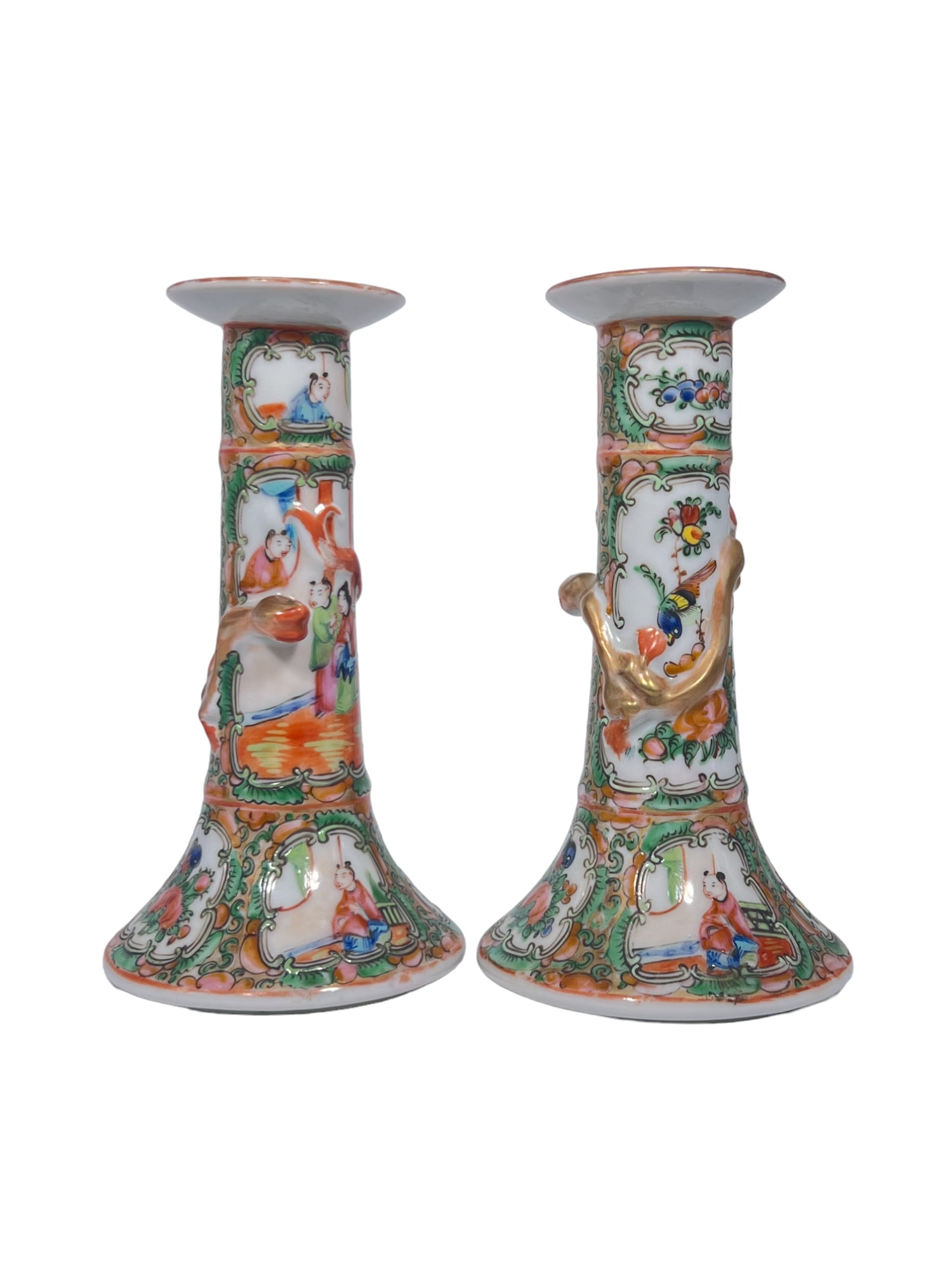 A Pair of Chinese Export Porcelain Candle Holders, 19th Century (1 of 6)