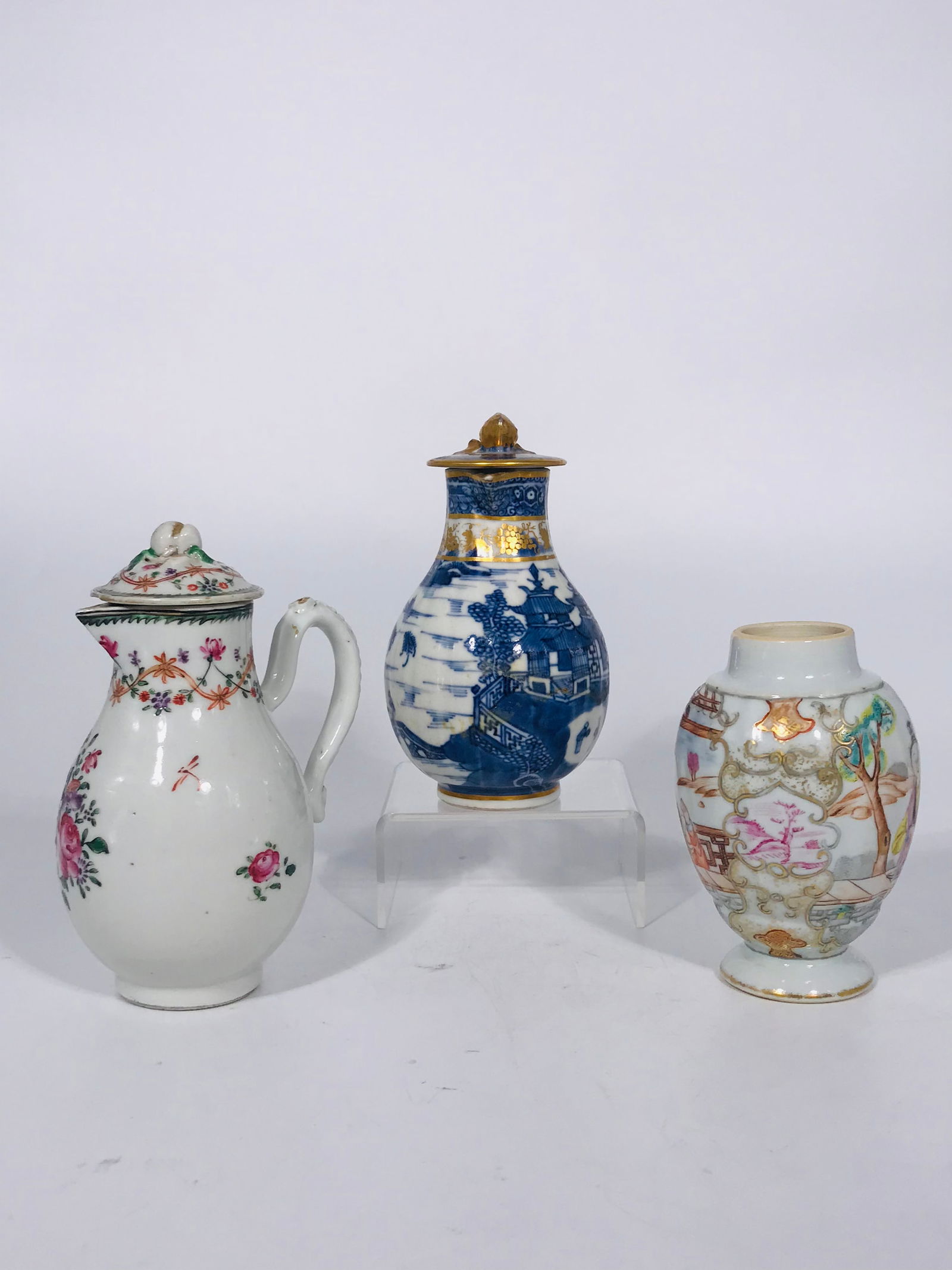 Three Chinese Export Porcelain Jars (1 of 5)
