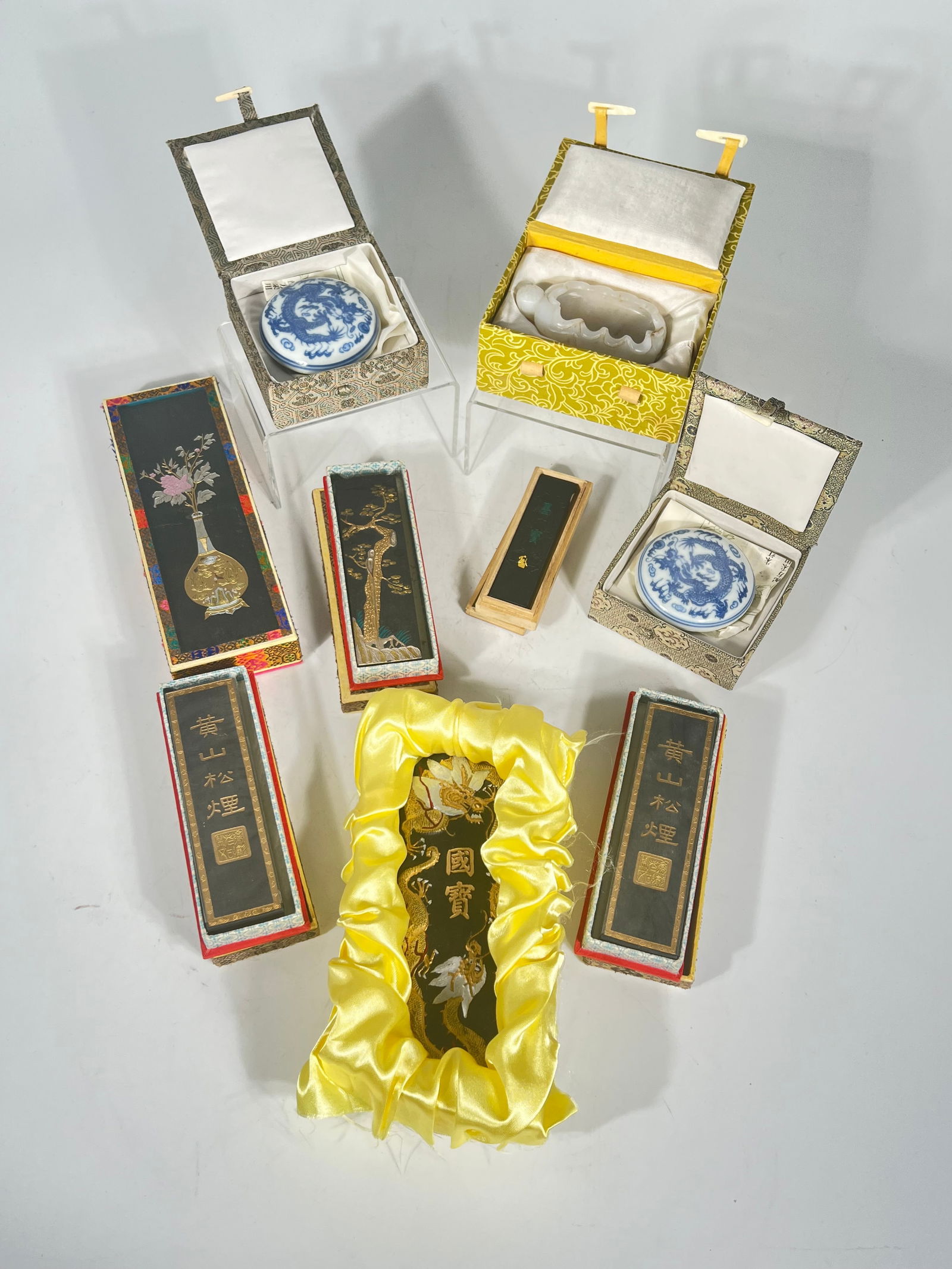 Six Chinese Inkstones, Two Chinese Inkpad Boxes, and a Jade Brush washer (1 of 13)