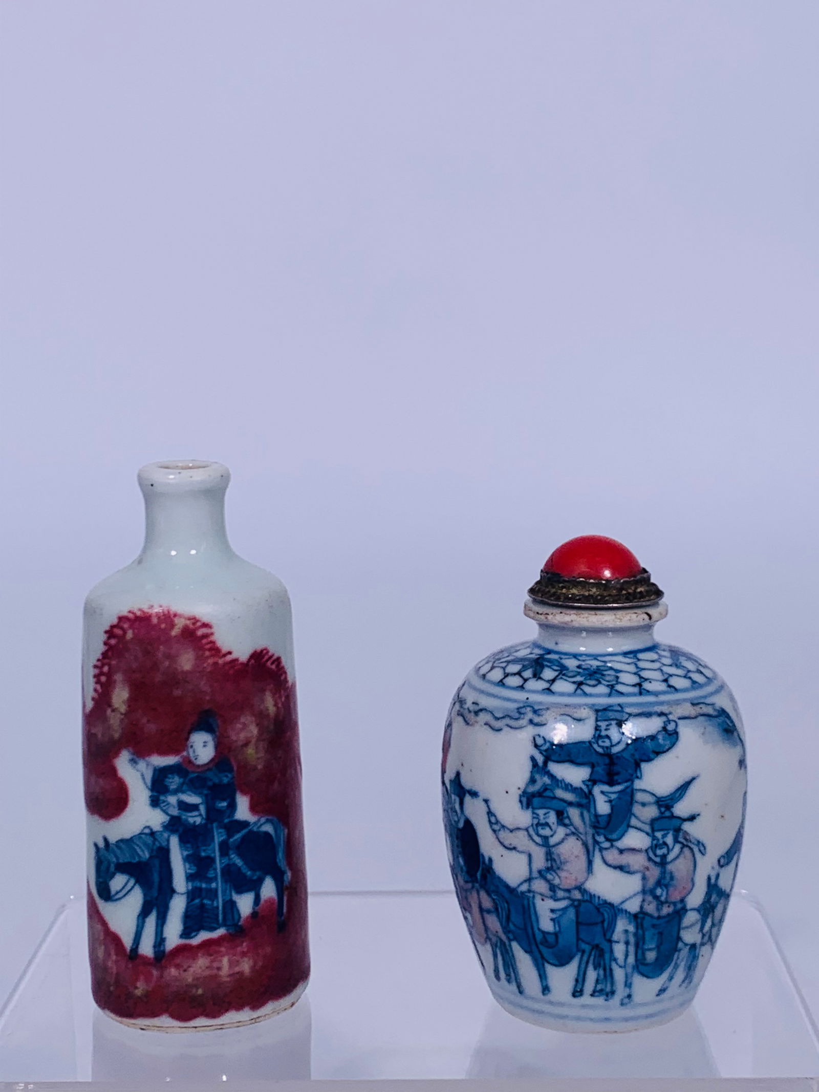 Two Chinese Under Glazed Red Snuff Bottle (1 of 9)