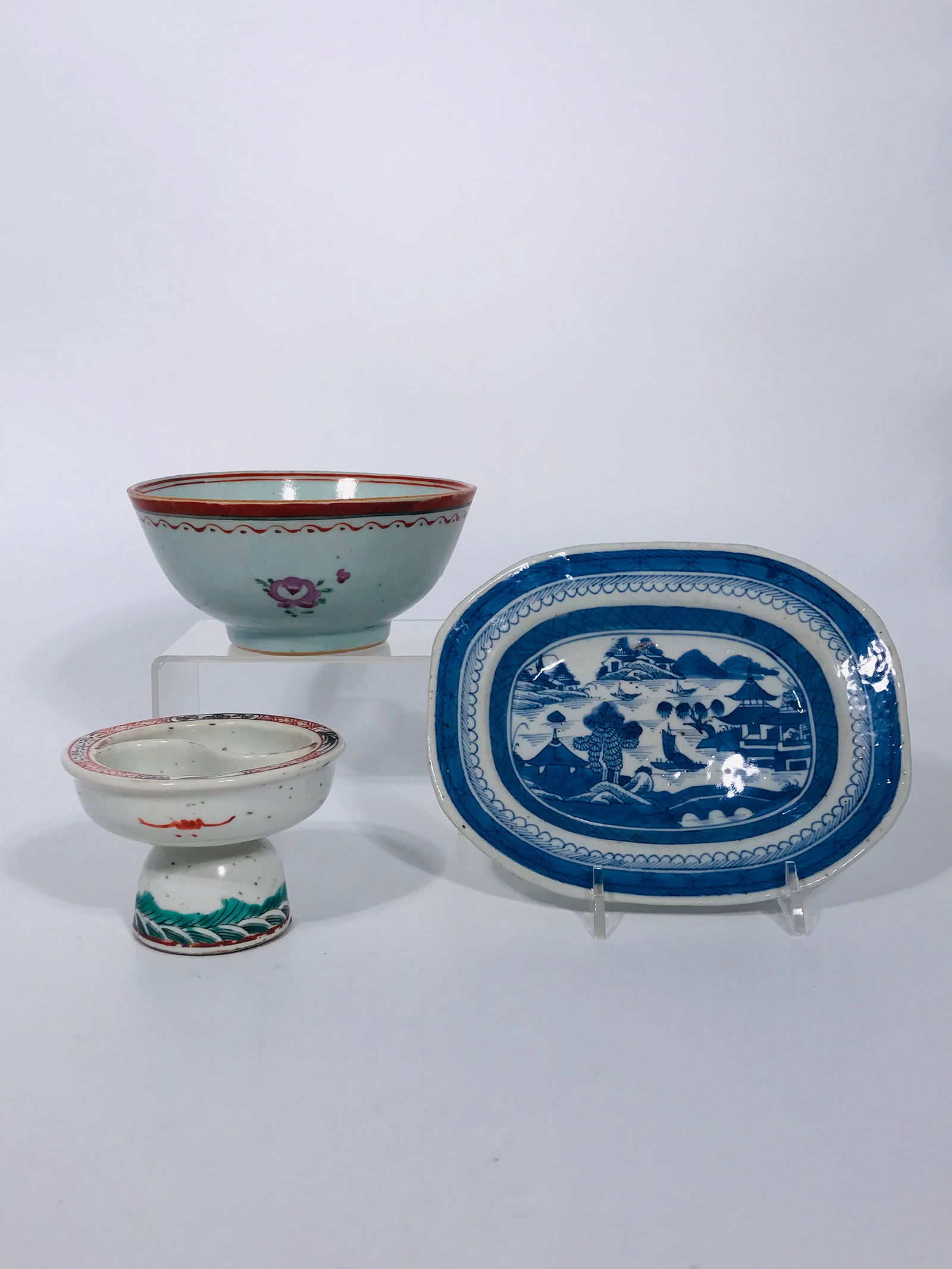 Three Chinese Porcelain Items, Qing Dynasty (1 of 11)