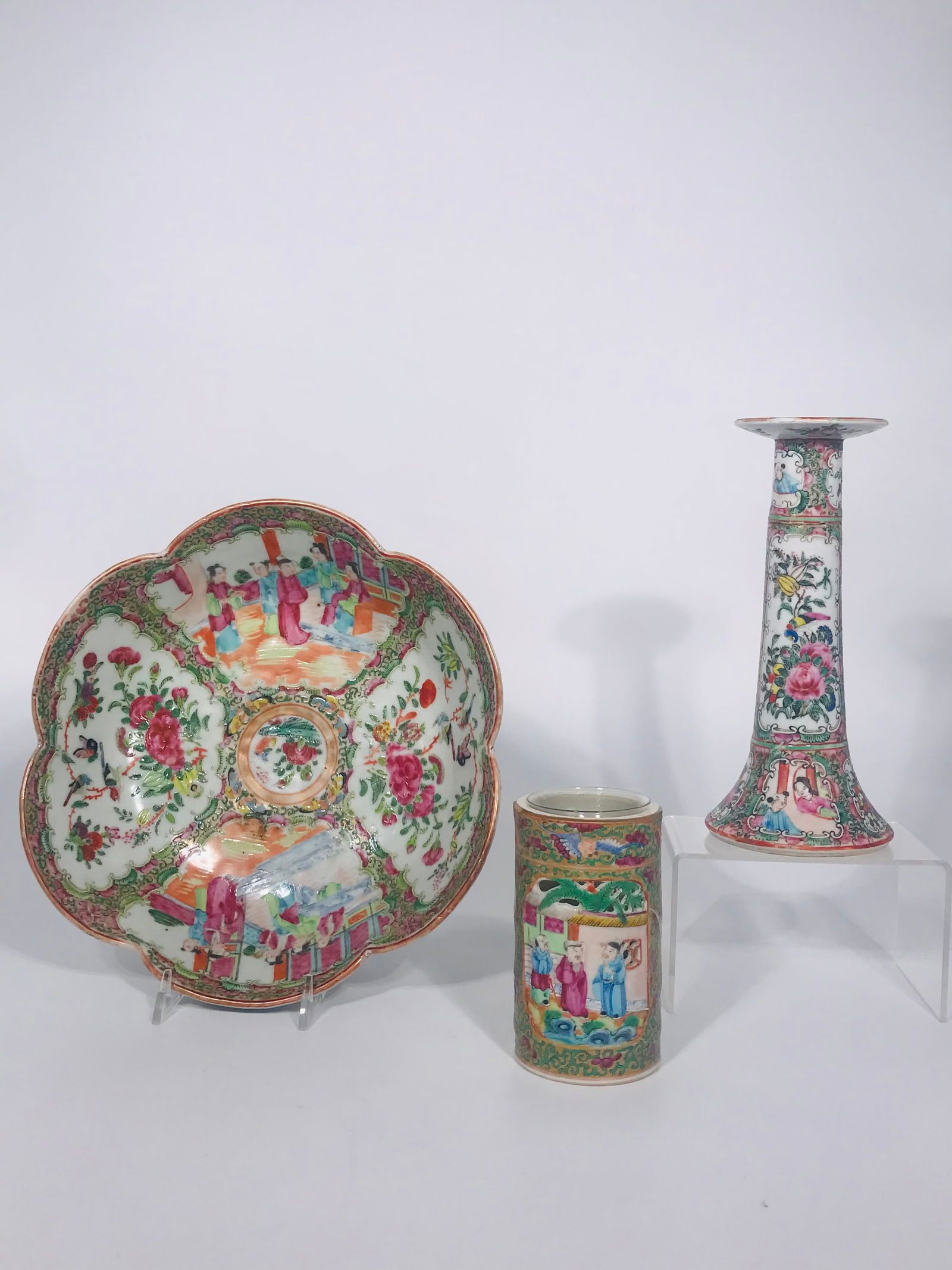 Three Chinese Porcelain Items (1 of 10)