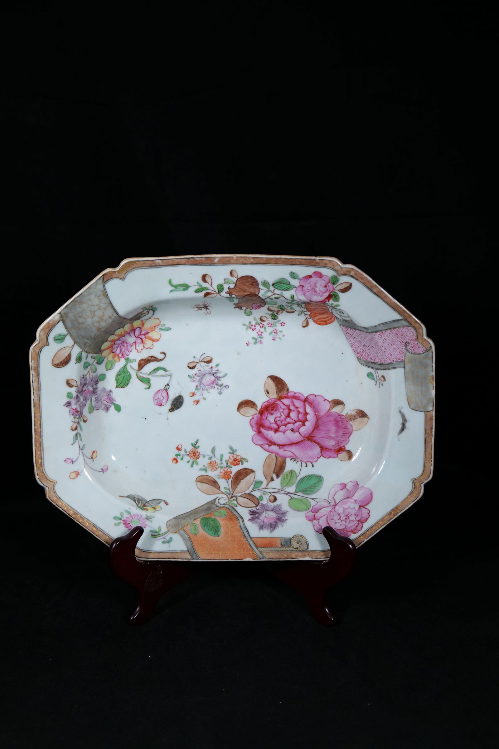 A Chinese Export Famille Rose Gilt-Decorated Rectangular Dish, 18th Century (1 of 2)