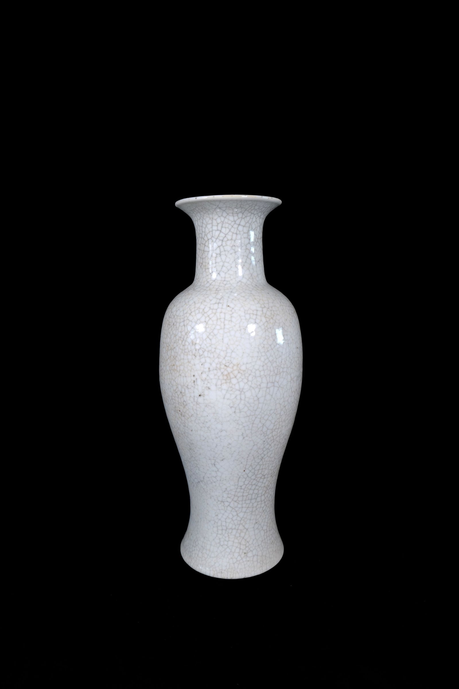 A Ge-Type Vase, Qing Dynasty (1 of 6)