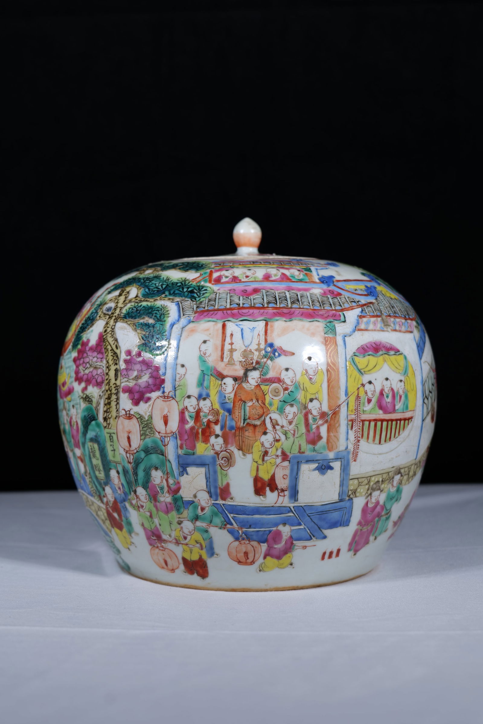 A Famille Rose Globular 'Hundred Boys' Jar and Cover, 19th Century (1 of 8)