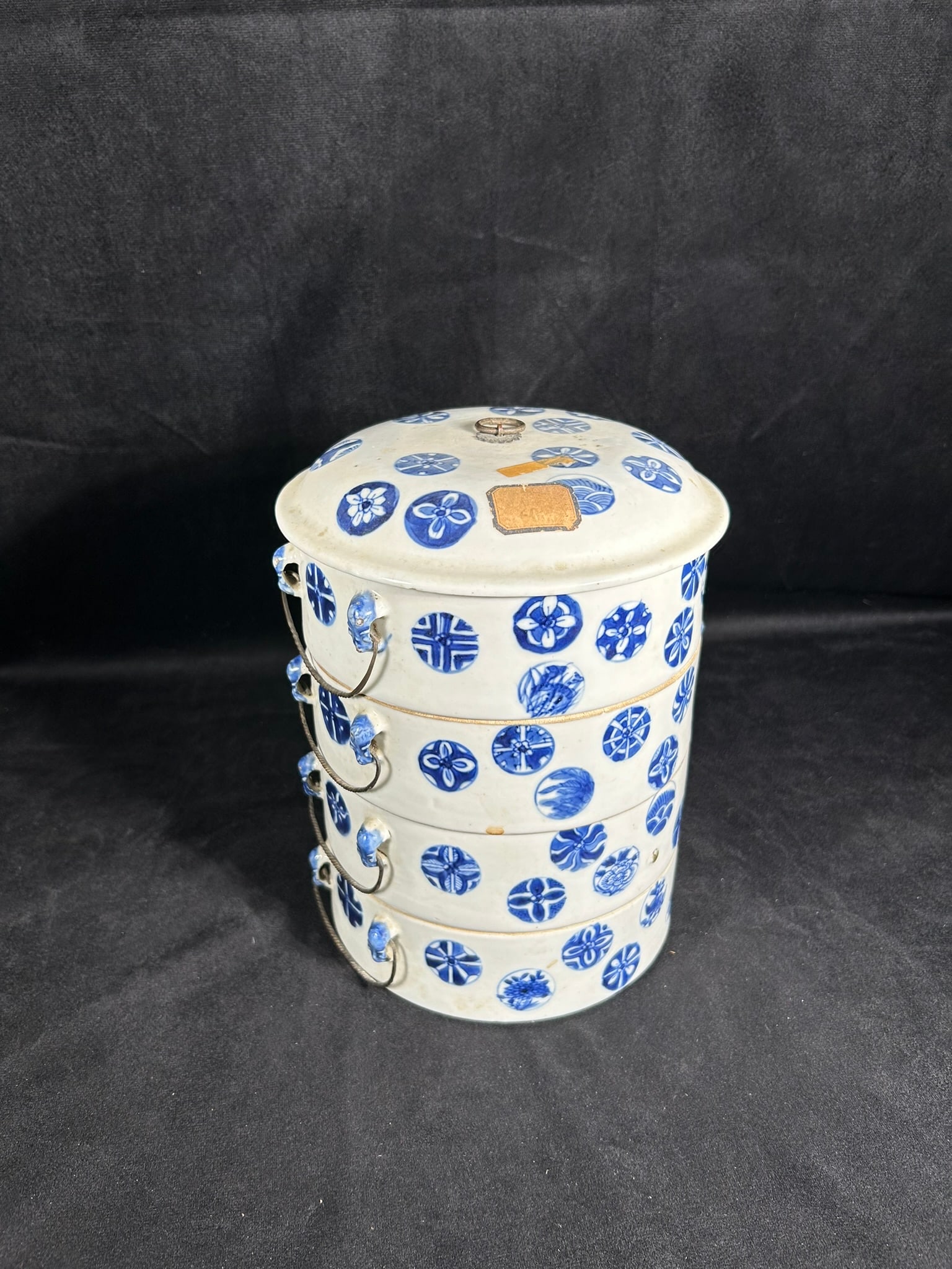 A Japanese Blue and White Lunch Box and Cover (1 of 9)