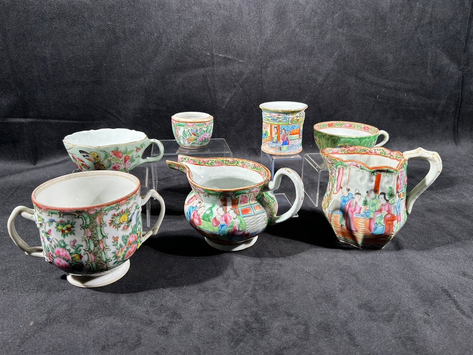 A Group of Chinese Export Famille Rose and Gilt-Decorated Tea Ware, 18th Century (1 of 20)