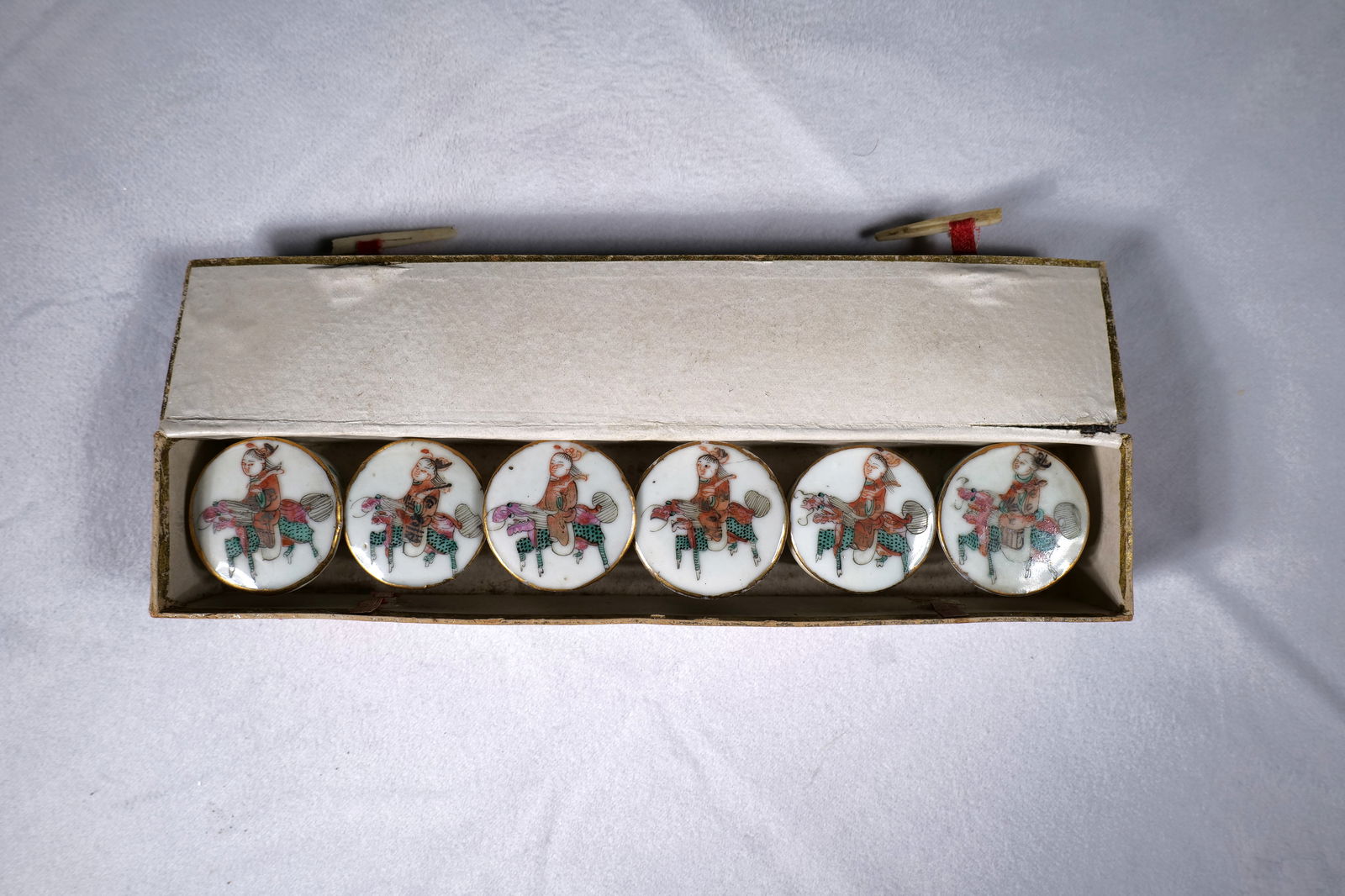 A Group of Six Small Famille Rose 'Figural' Boxes and Coveres, Late Qing Dynasty/Republic Period (1 of 9)