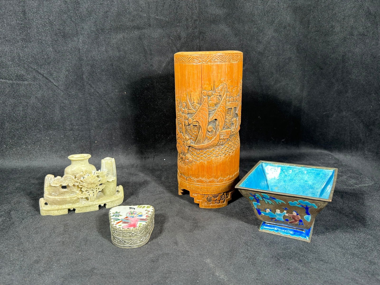 A Group of Four Table Articles (1 of 20)