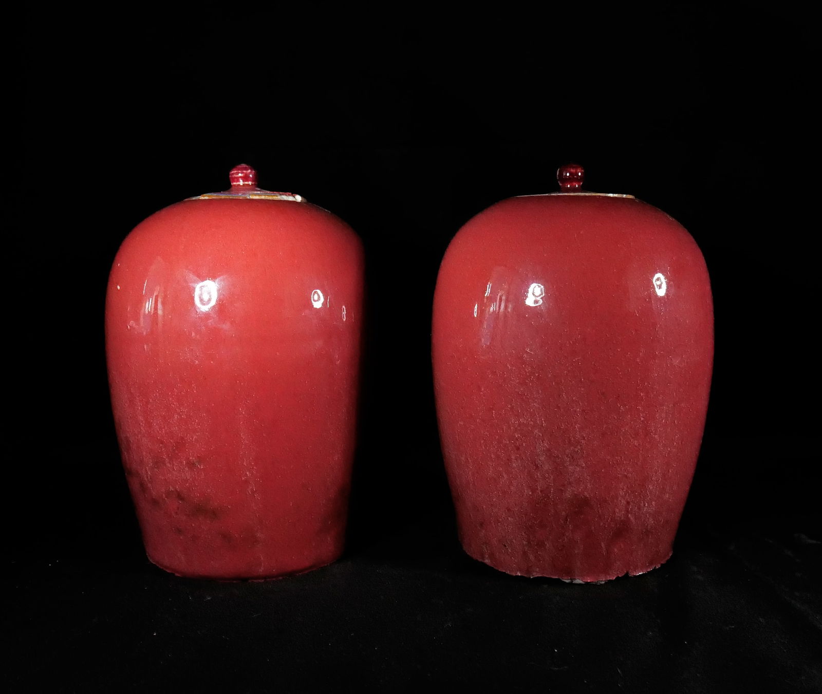 A Pair of Copper-Red-Glazed Jars and Covers, Mid-Qing Dynasty (1 of 11)