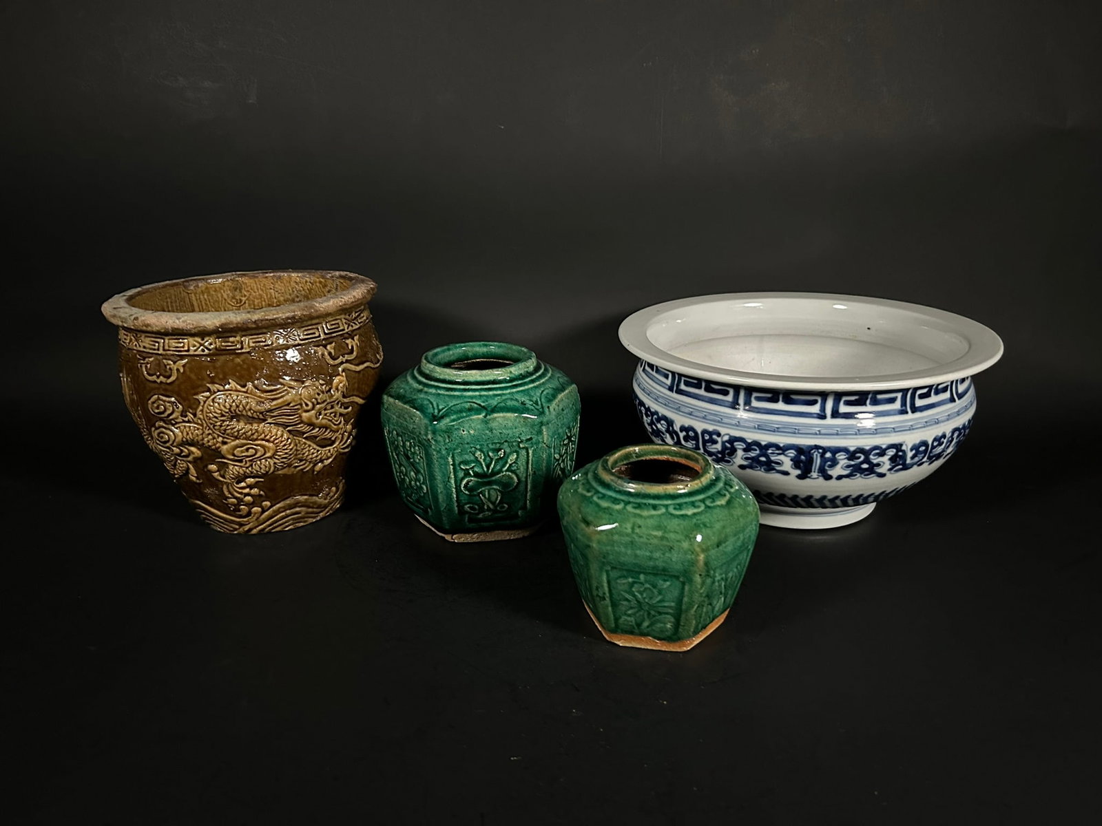A Groupf of Four Chinese Ceramic Wares, 19th/20th Century (1 of 20)