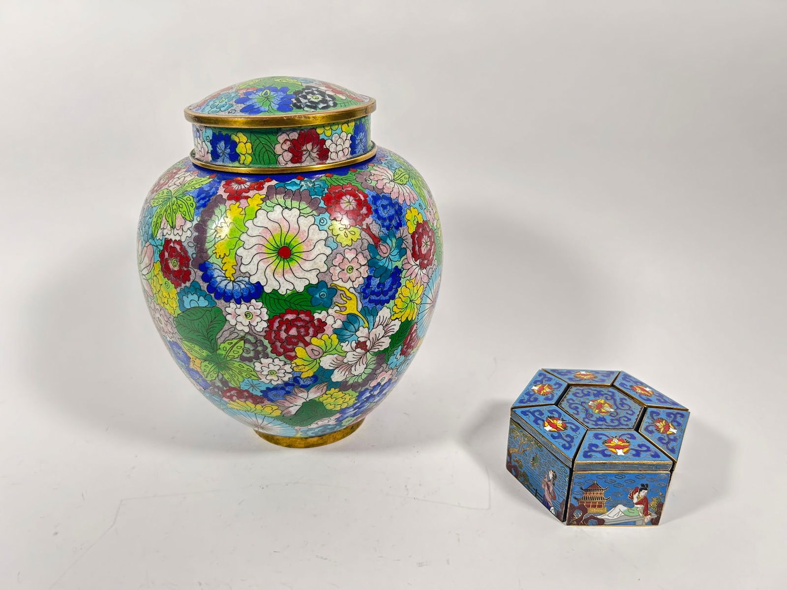 Two Chinese Cloisonne Enamel Wares, 20th Century (1 of 19)