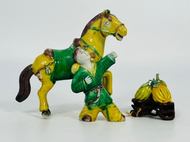 Two Chinese Sancai-Glazed Pottery Objects