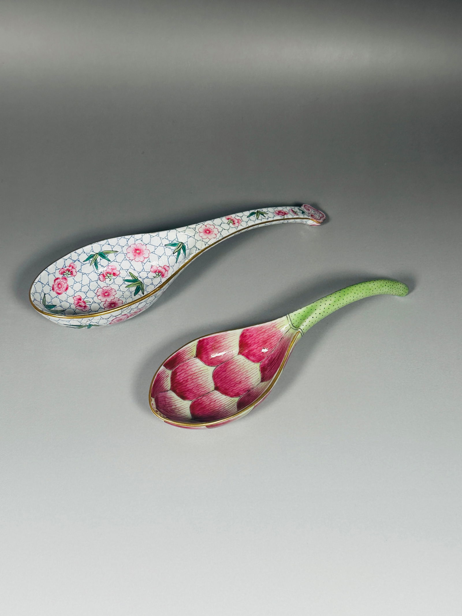 Two Chinese Famille Rose Spoons,Seal and Period of Daoguang,Qing Dynasty (1 of 18)