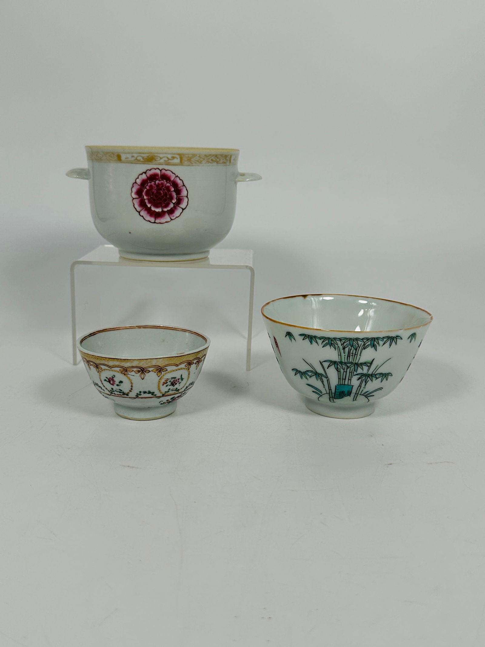 A Group of Three Chinese Porcelain Wares (1 of 12)