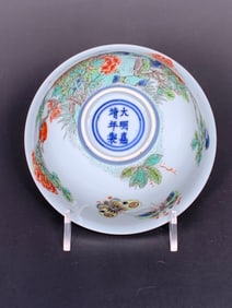 A Chinese Famille Verte 'Butterfly and Flower' Bowl, Jiajing Mark, Ming Dynasty