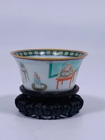 A Chinese Famille Rose Cup with Wood Stand, Qing Dynasty