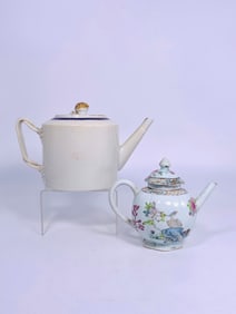 Two Chinese Porcelain Teapots and Covers, Qing Dynasty