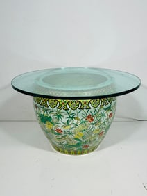A Chinese Famille Verte Jardiniere