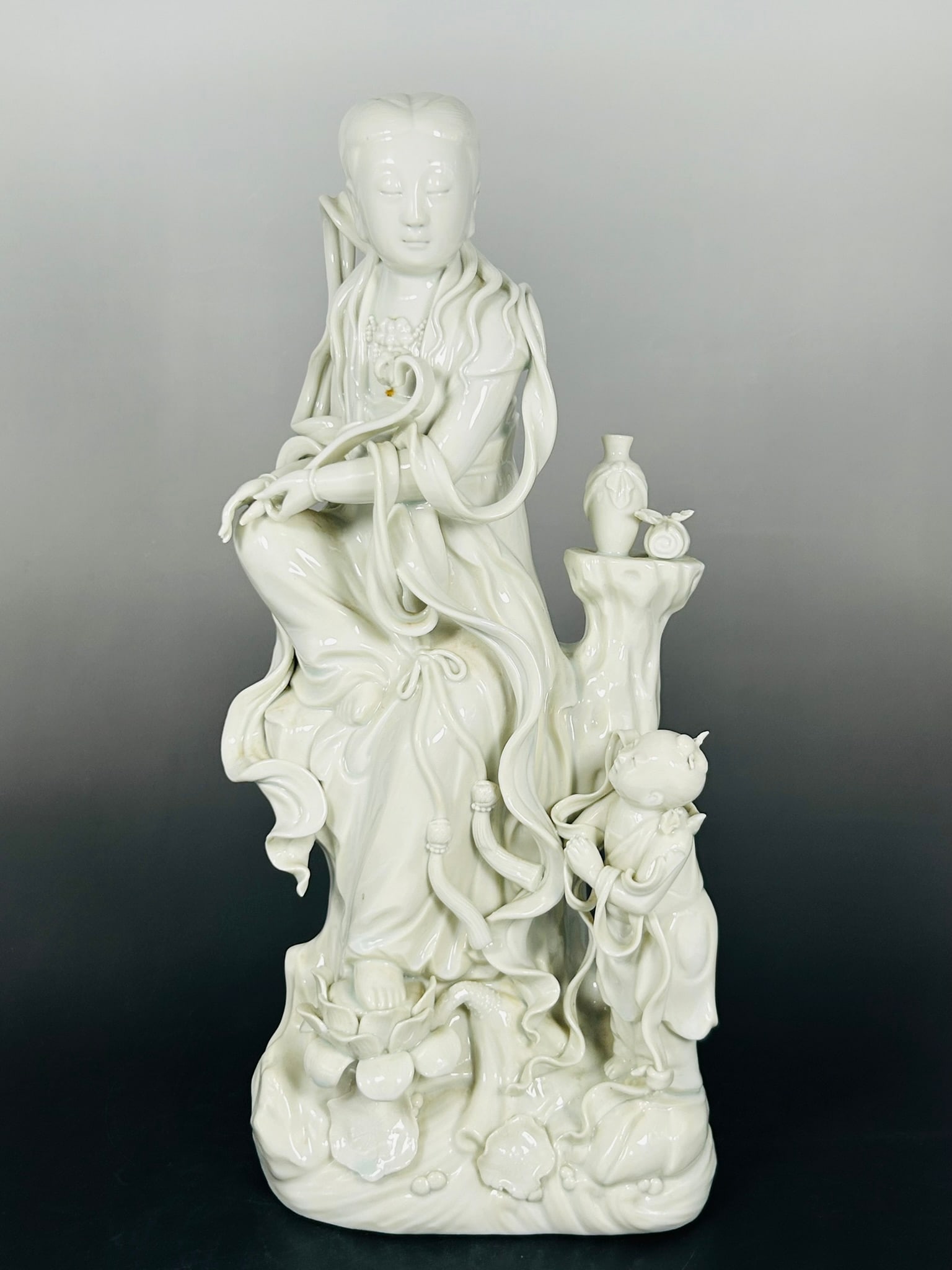 A Chinese Dehua Figure of Guanyin (1 of 9)