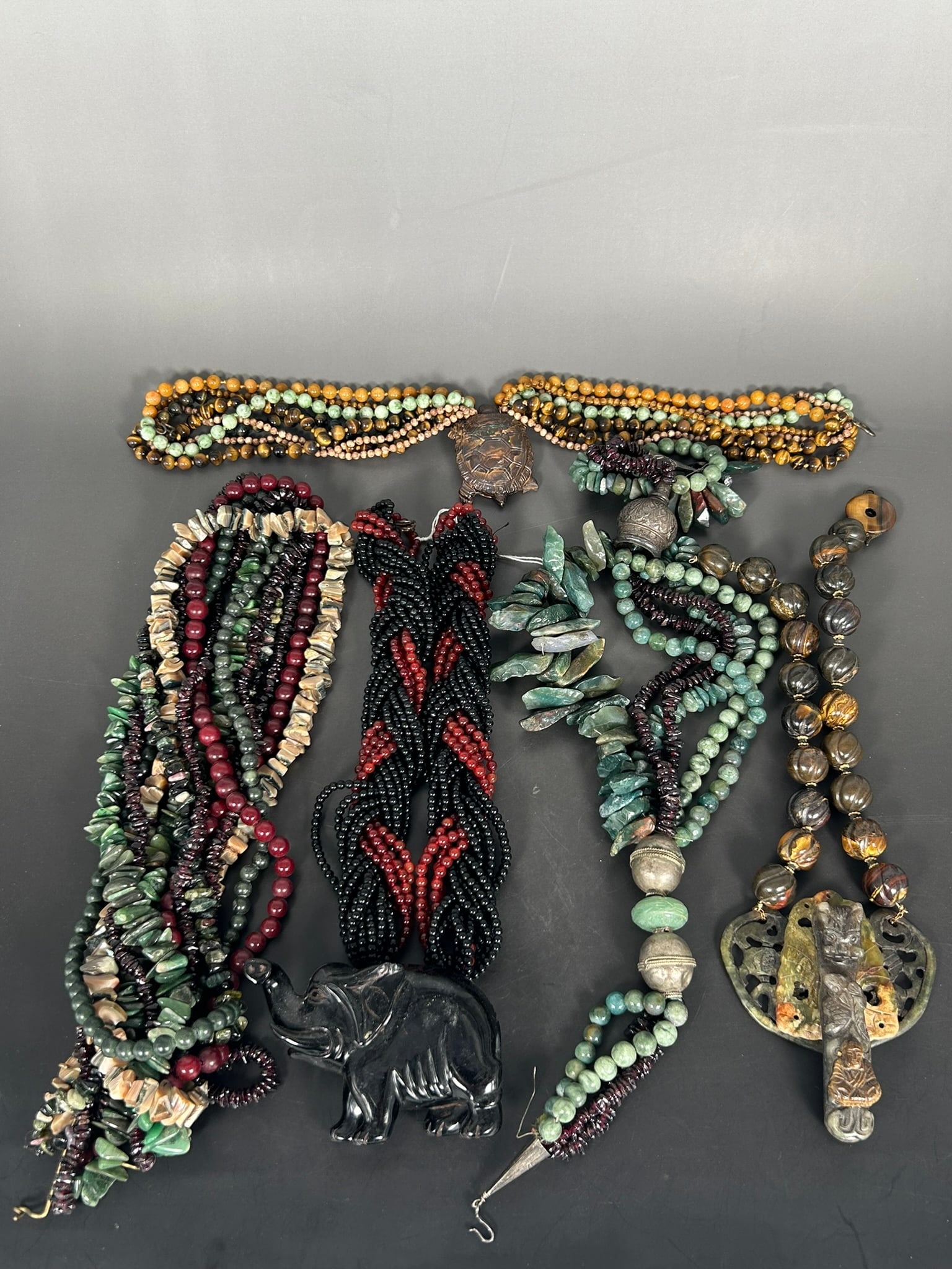 A Group of Five Strands of Beads, Necklaces (1 of 20)