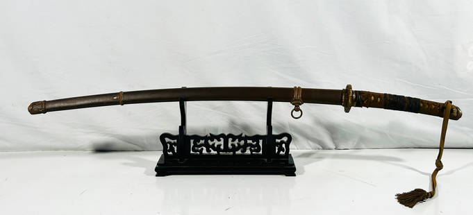 A WWII World War 2 Japanese Samurai Sword, Tachi, Signed, Gendaito and World War 2 Gunto Mounts: A Showa period tachi and WWII Gunto mounts, sword length nagasa 25.14 in. long, tang measures 8.3/4 in. long. Signed Tachi Mei, Minamoto Kikuhide Saku, with a suguha hamon, nioi, with some ashi, very