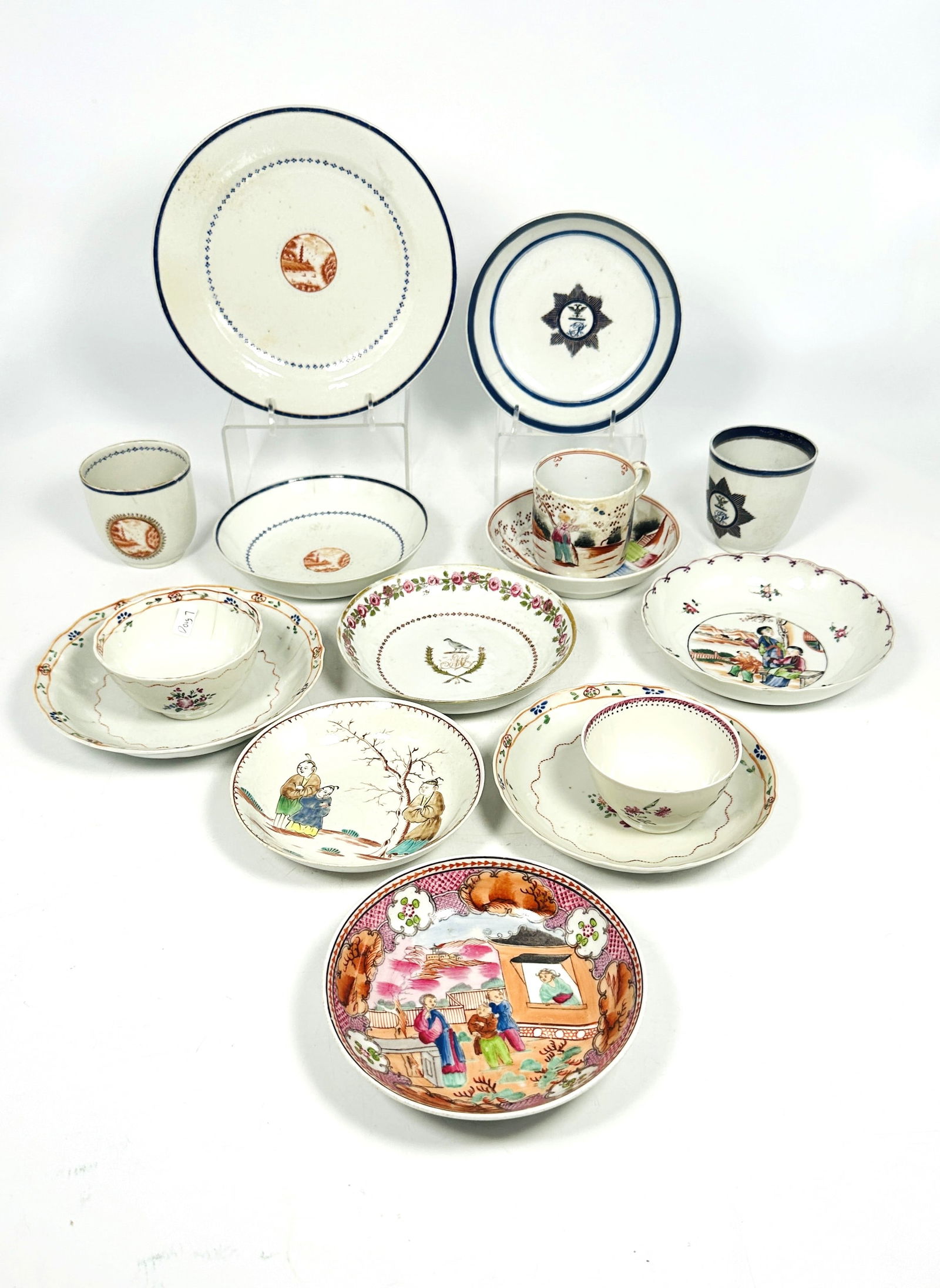 A Group of Fifteen Chinese Export Ware, 18th/19th Century (1 of 7)