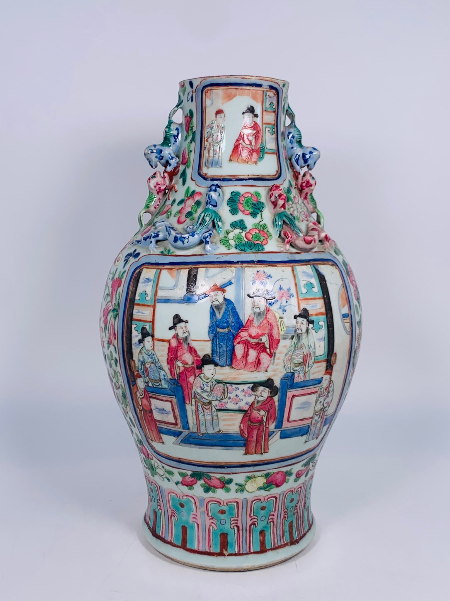 A Chinese Famille Rose Molded 'Medallion' 'Figural' Vase, Late Qing Dynasty (1 of 13)