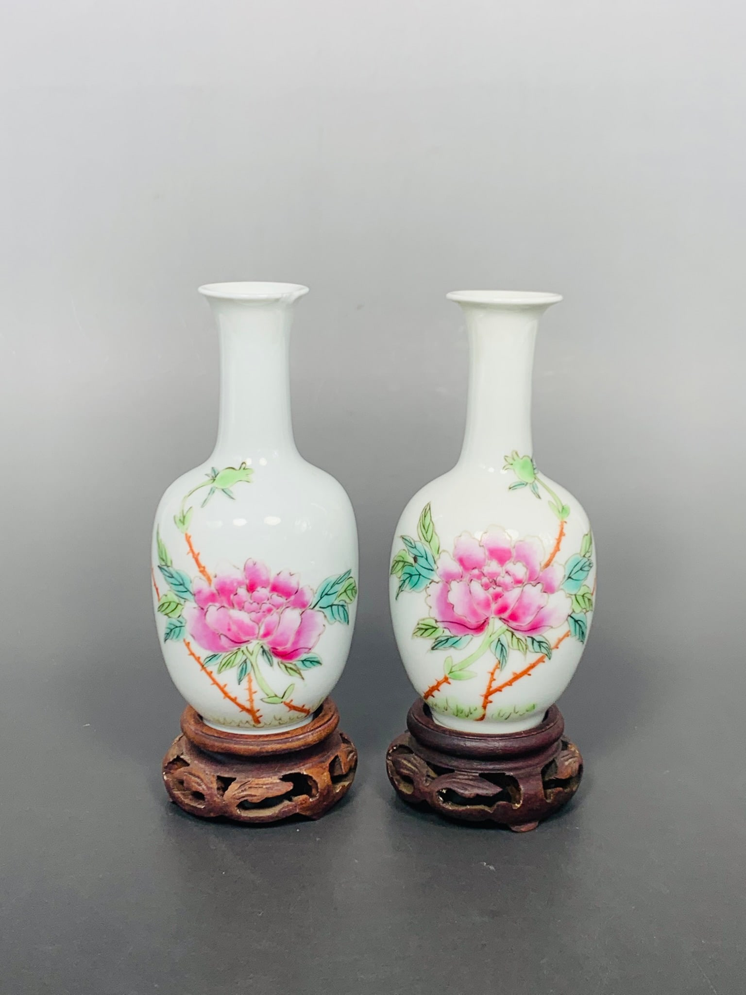 A Pair of Chinese Miniature Famille Rose 'Flower' Vases, Republic Period (1 of 17)