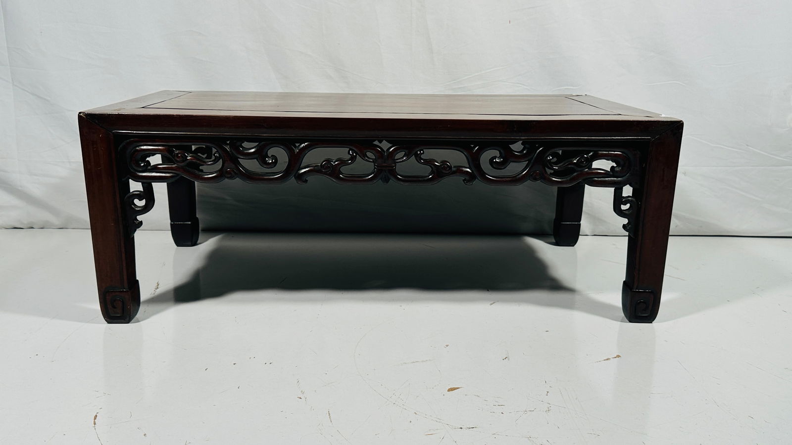 A Chinese Hongmu Low Table, Kangzhuo (1 of 14)