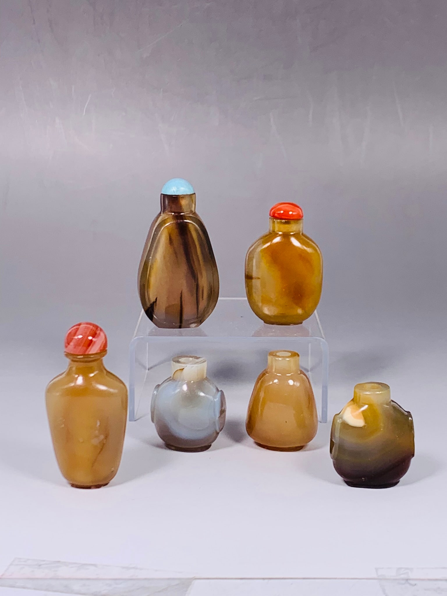 A Group of Six Chinese Glass/Agate Snuff Bottles (1 of 12)