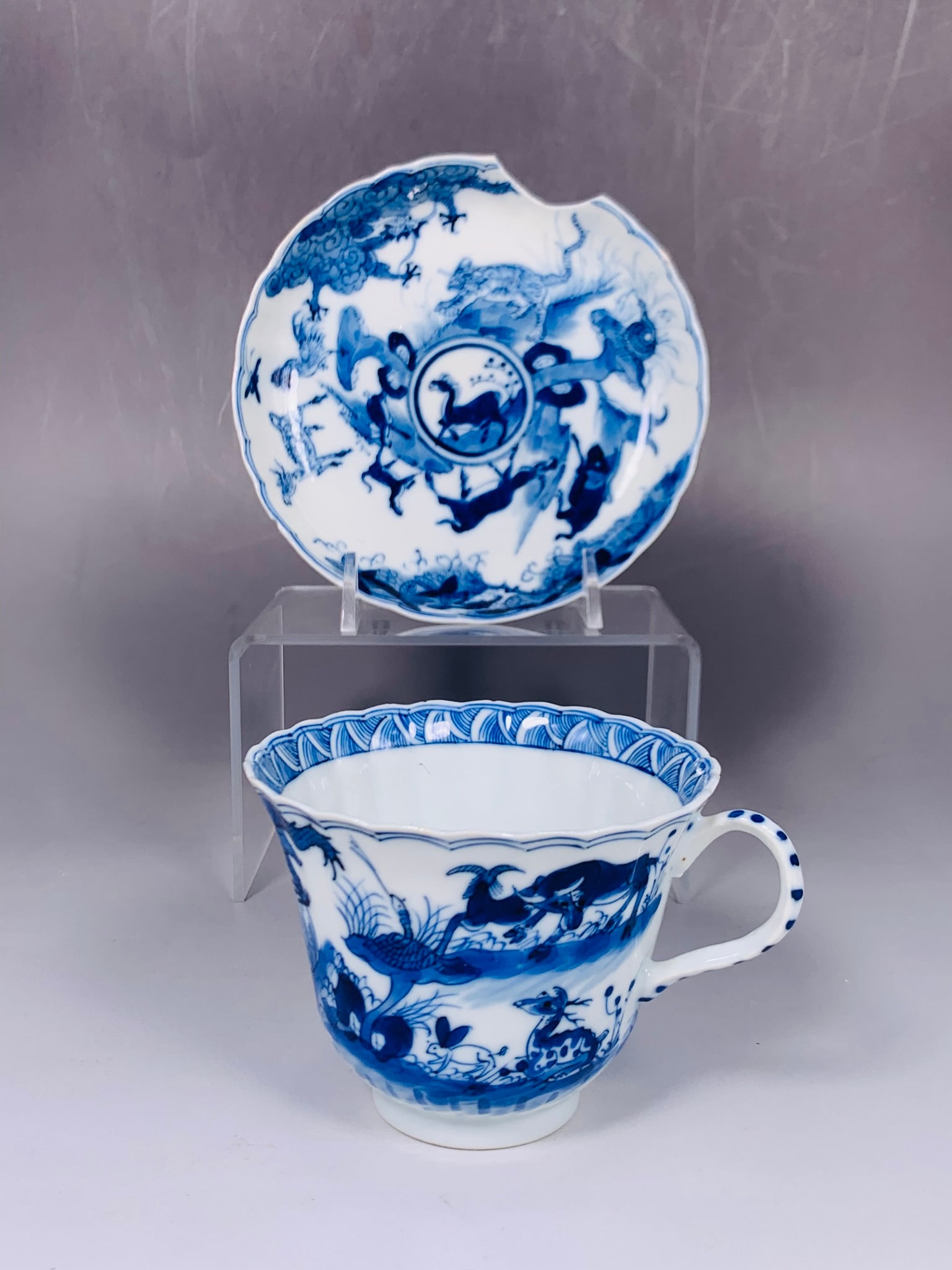 A Set of Chinese Blue and White 'Chinese Zodiac' Tea Cup and Saucer, Kangxi Mark (1 of 20)