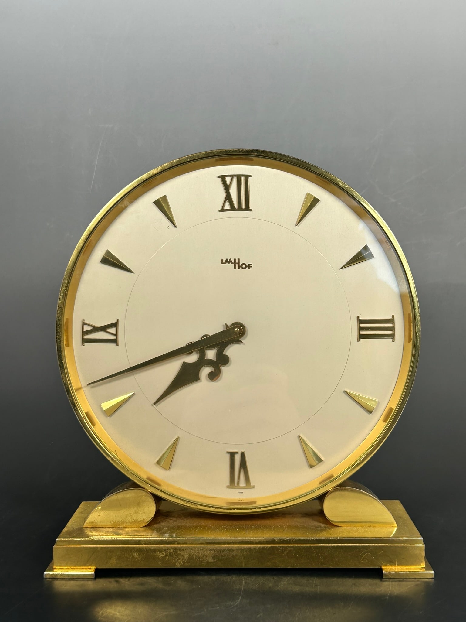 A Vintage Imhof Large Size 8 Day Mechanical Circular Brass Desk Clock Switzerland, 1960s (1 of 10)