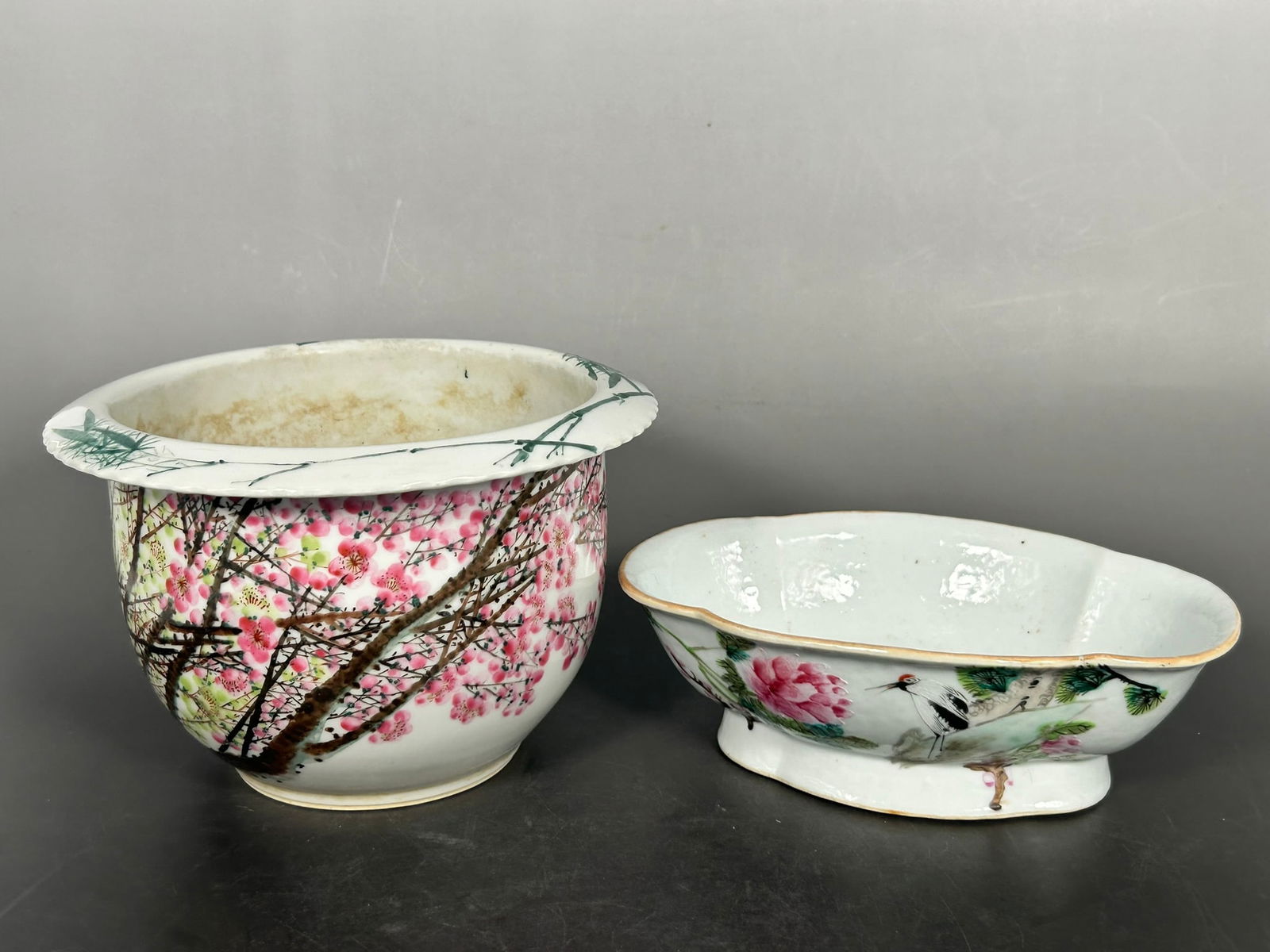 Two Chinese Famille Rose Ware, Jardiniere and Bowl (1 of 20)