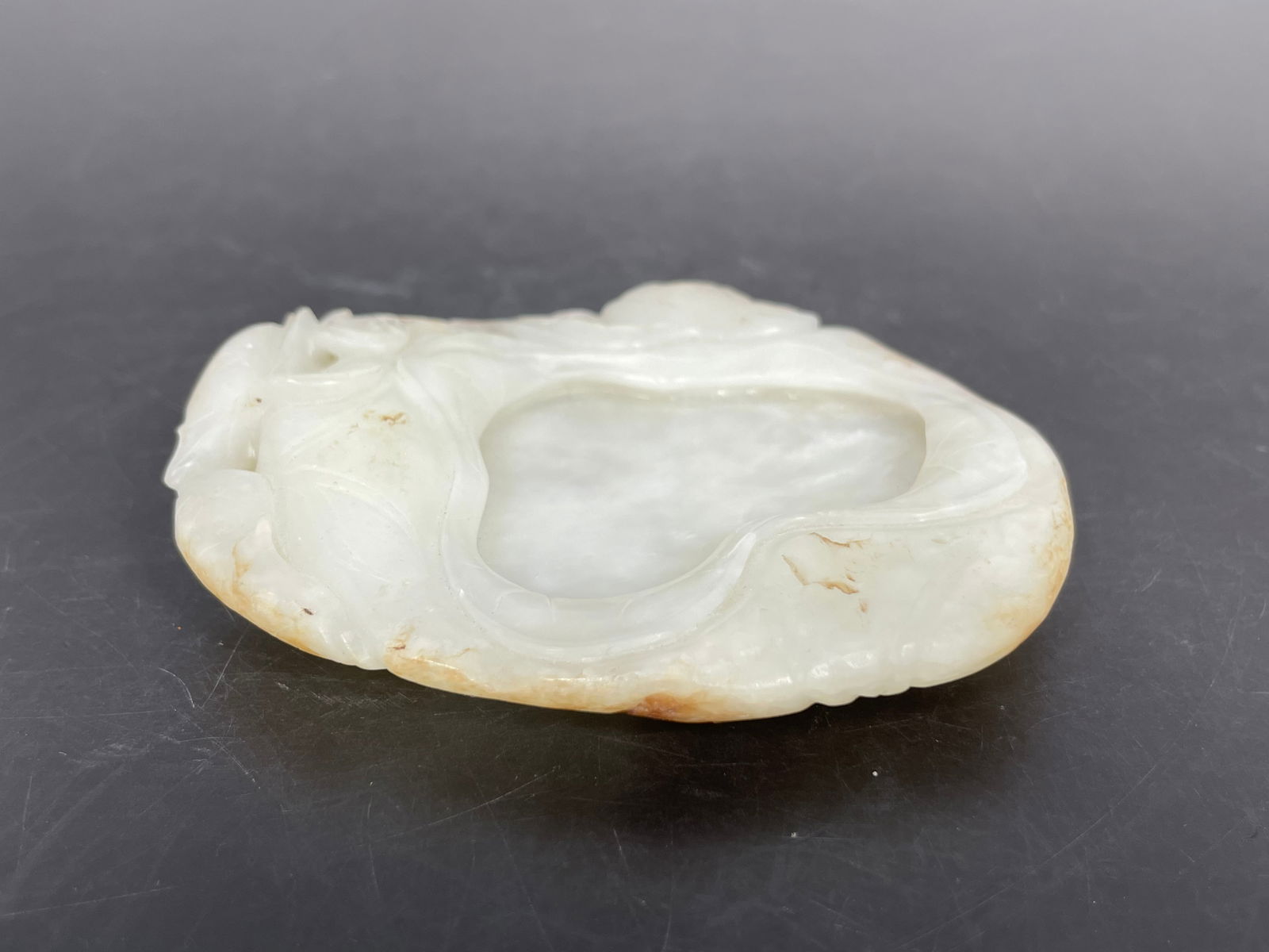 Two Chinese White Jade Objects - 16