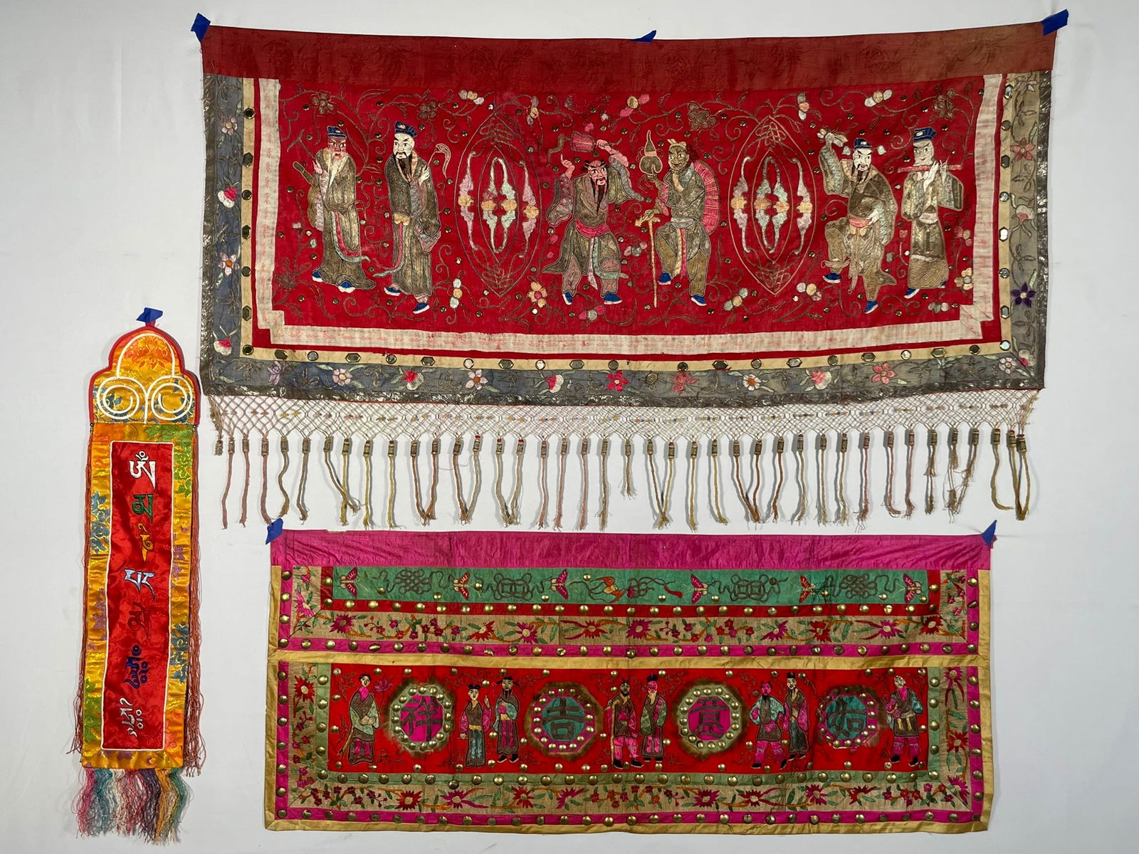 A Group of Three Chinese Embroidered Silk Items: Information will be updated shortly.