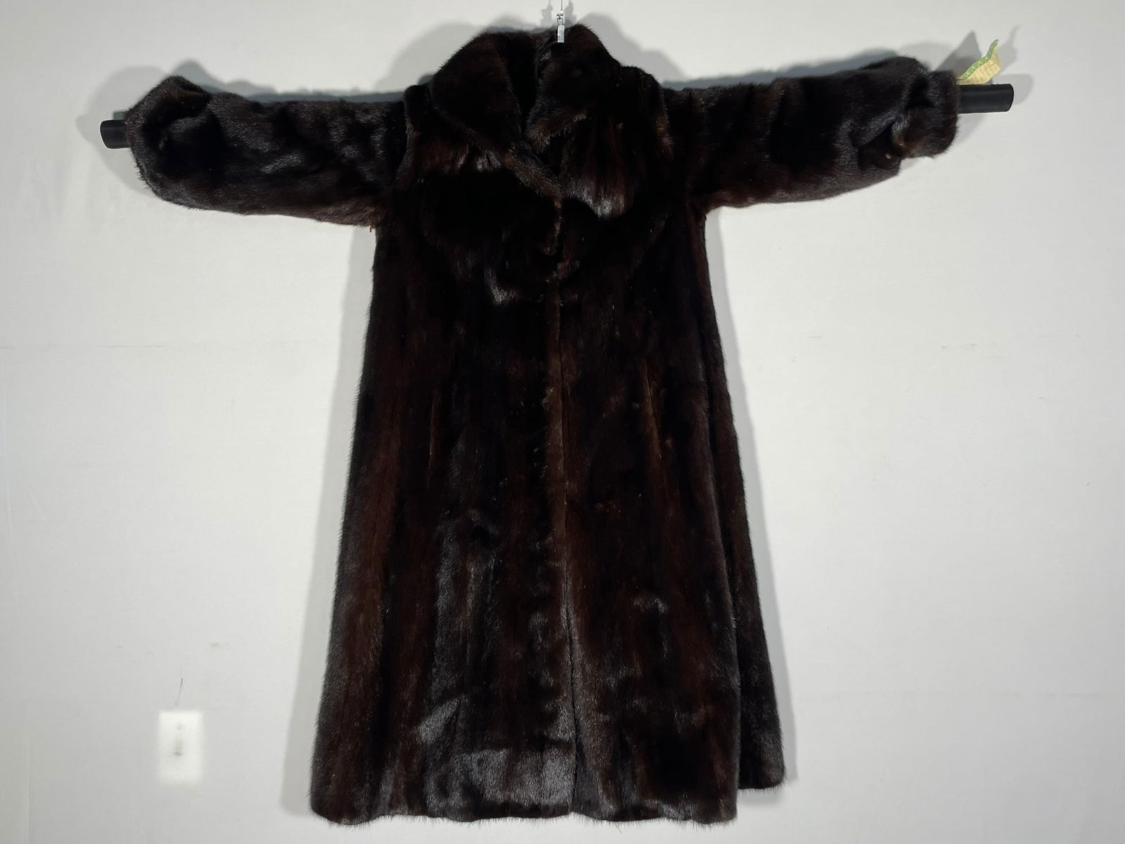 A Brown Fur Coat: Information will be updated shortly.