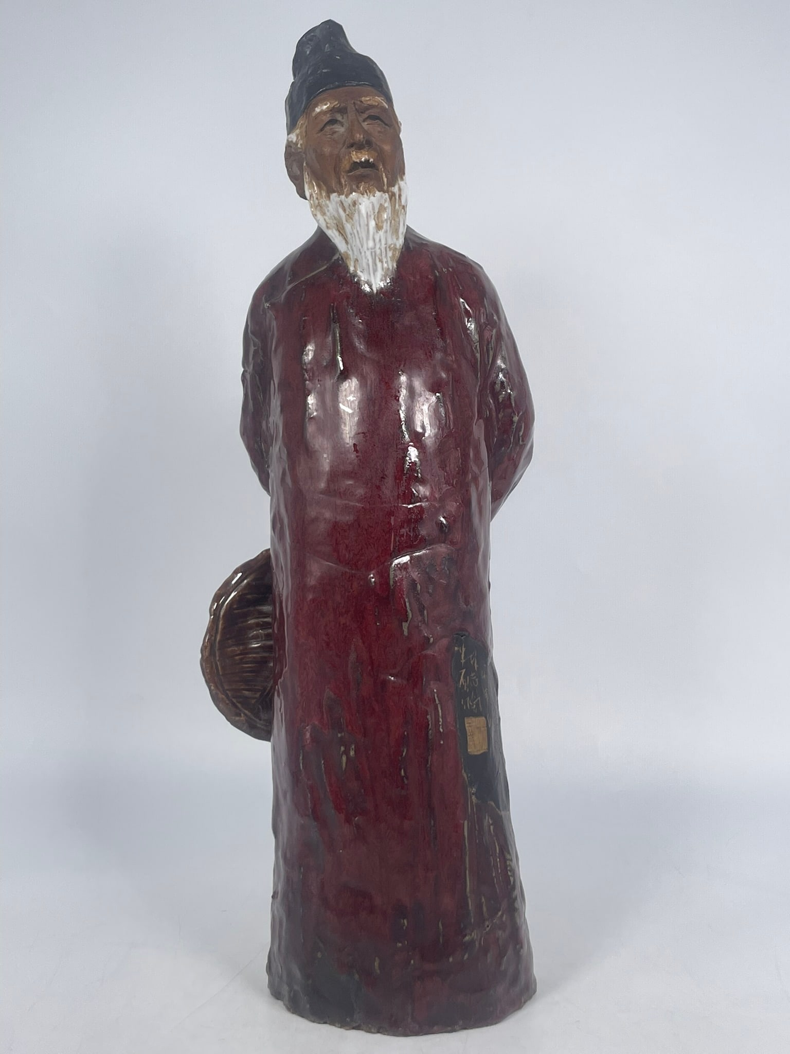 A Chinese Shiwan Pottery Figure of a Gentleman, Lin Zhifeng Mark (1 of 9)