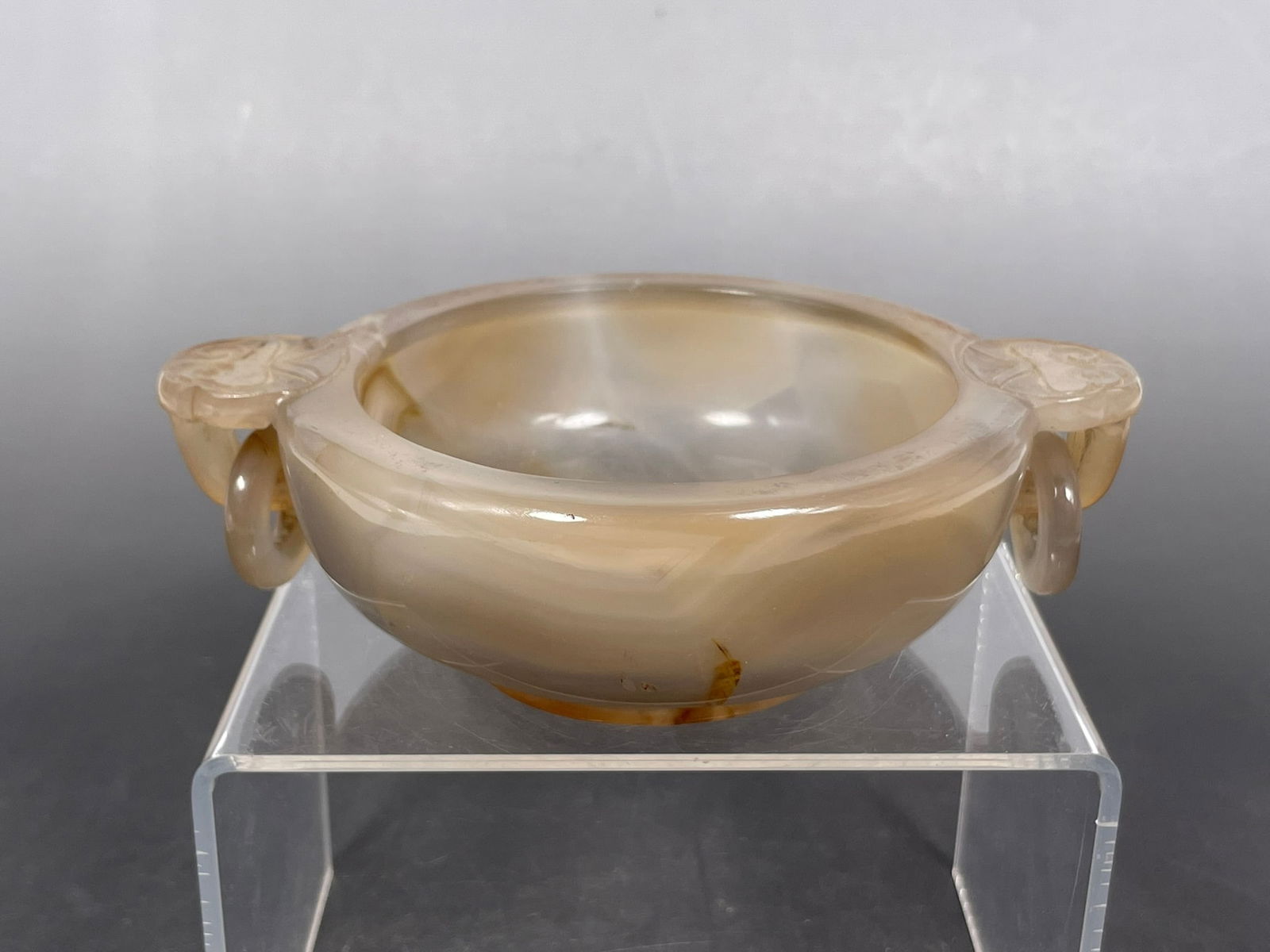 A Carved Agate Brush Washer (1 of 9)