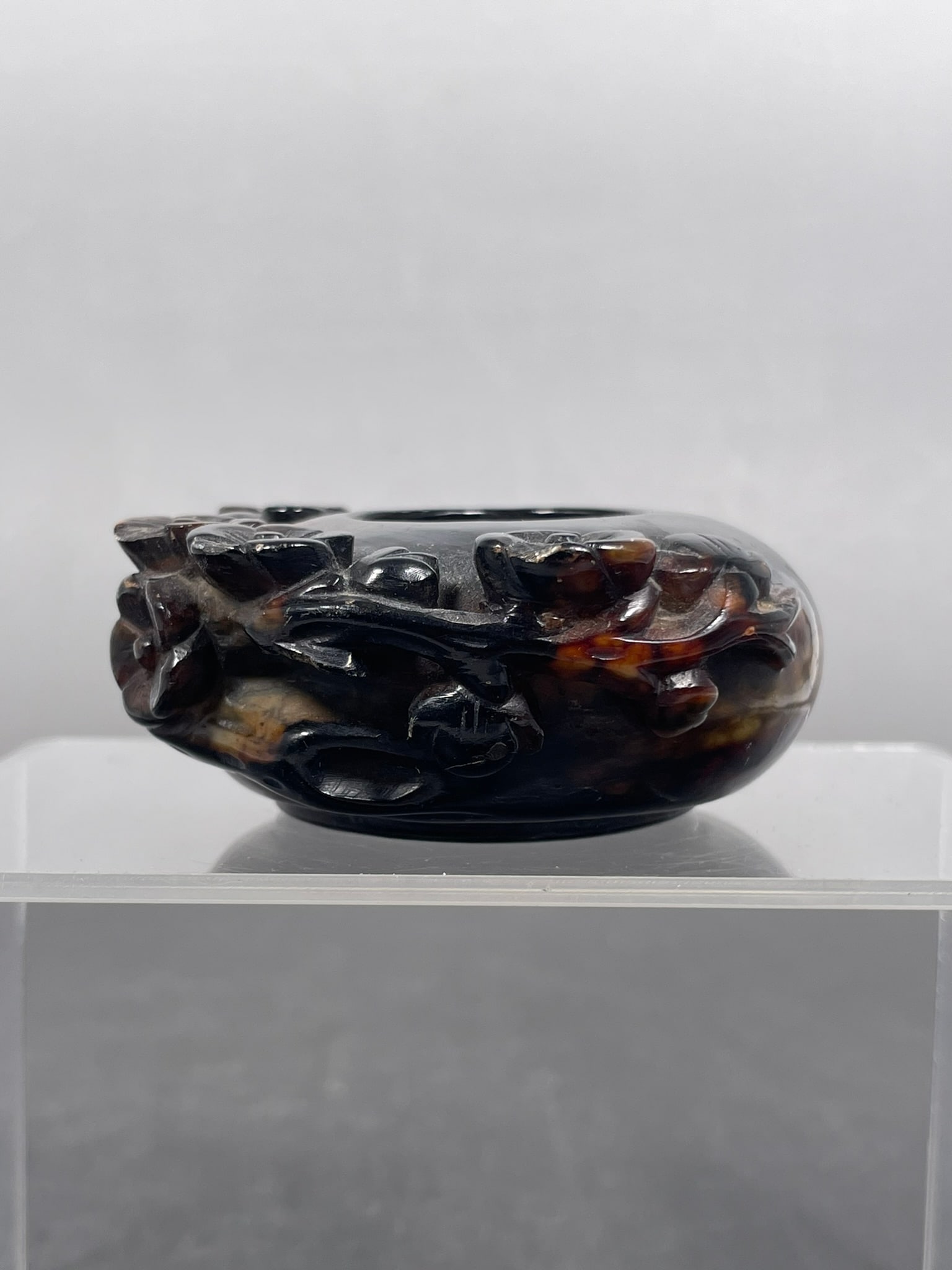Two Carved Agate Objects - 8