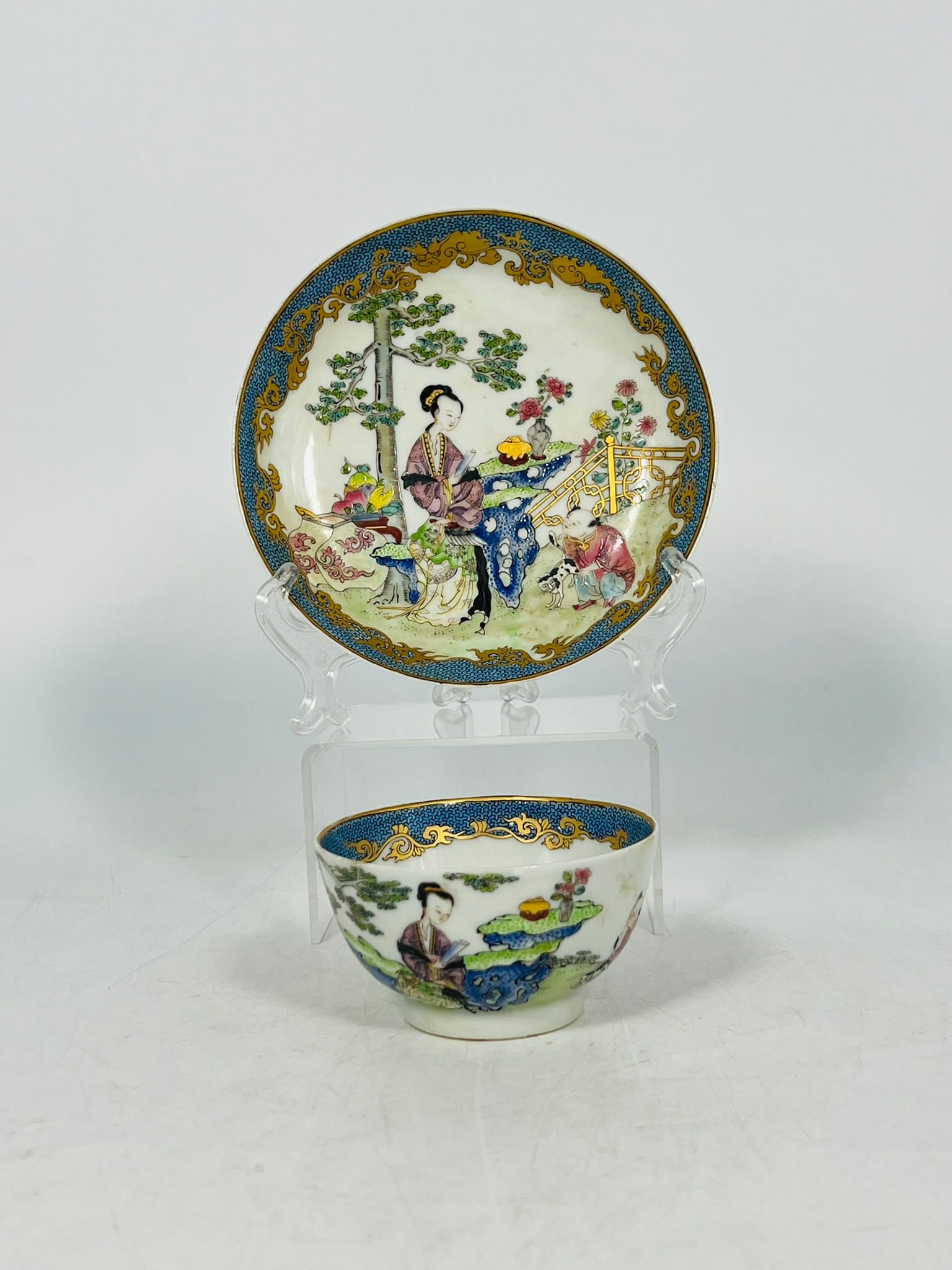 A Set of Chinese Famille Rose Teacup and Saucer, 18th Century (1 of 20)