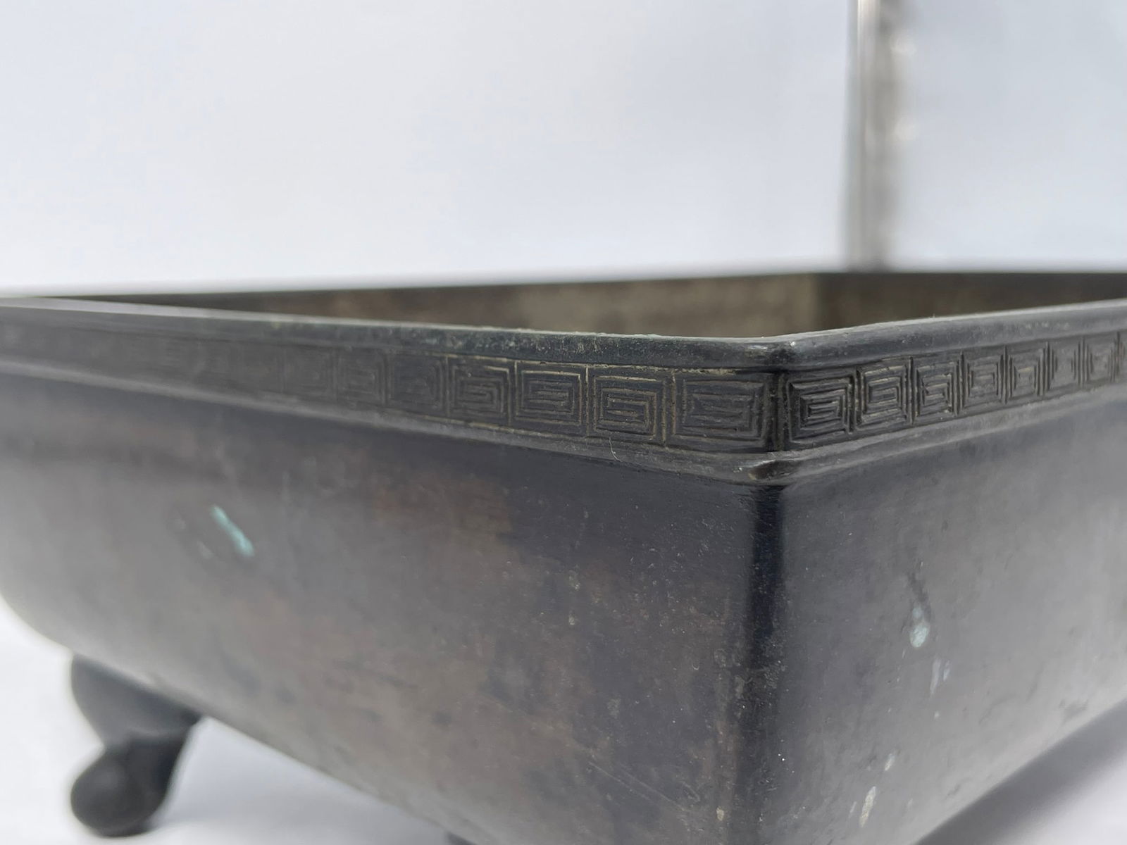 A Chinese Bronze Rectangular Censer - 10