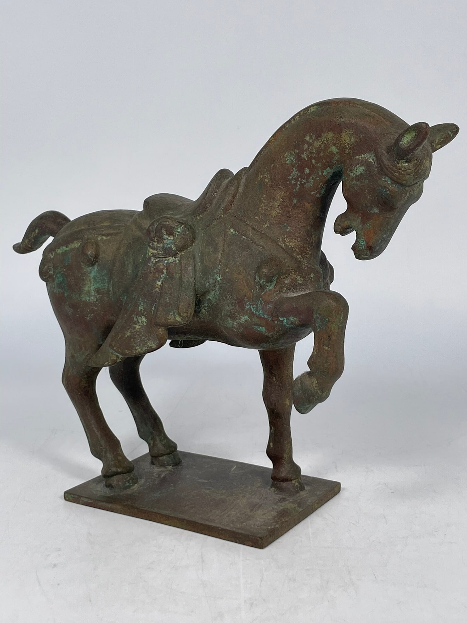 Two Asian Decorative Objects - 11