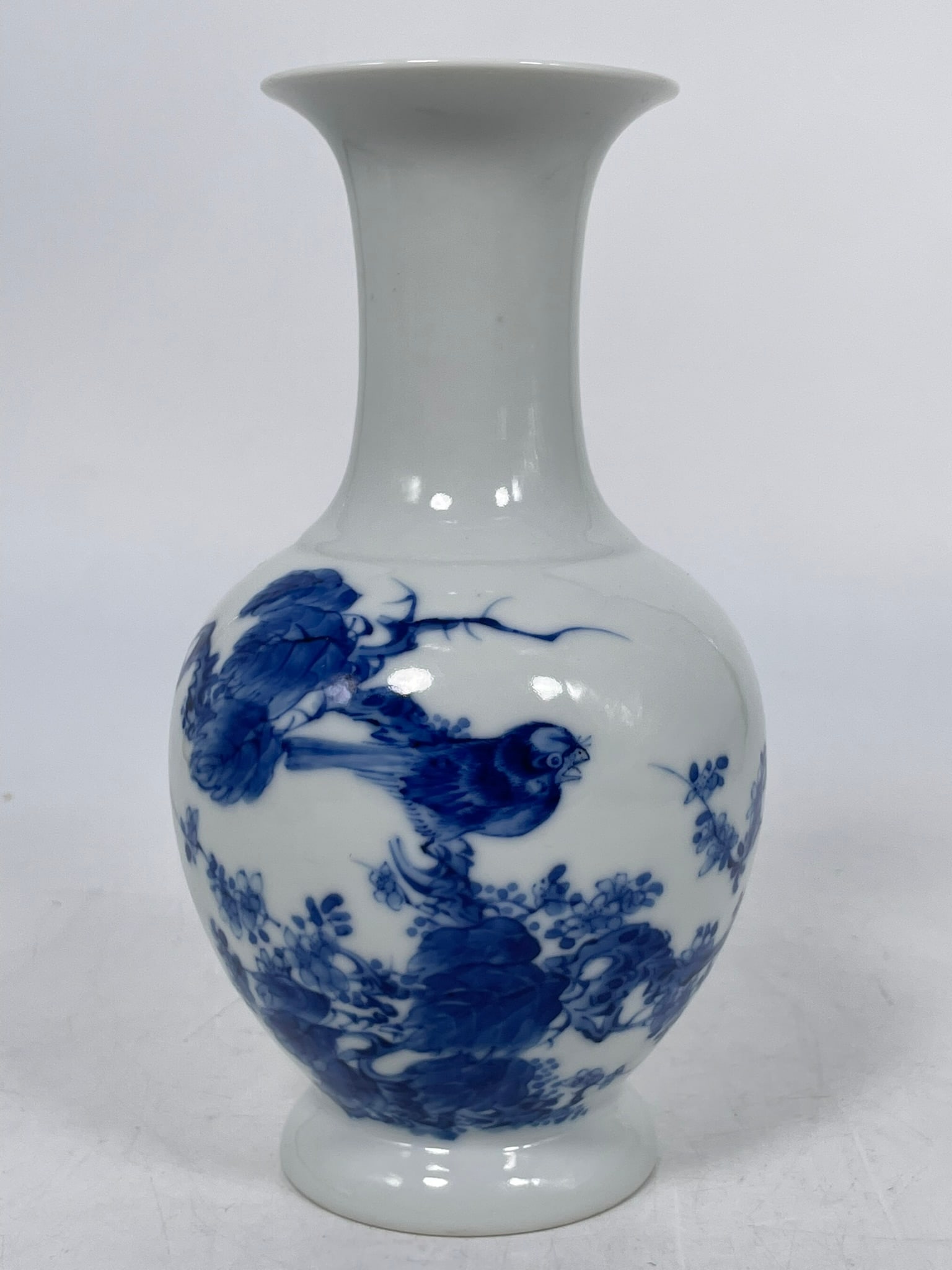 A Chinese Blue and White 'Bird and Flower' Vase, Wang Bu-Style (1 of 9)