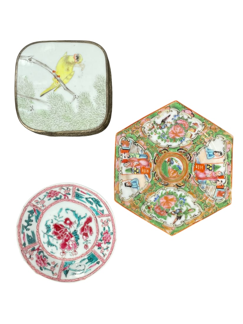 A Group of Three Chinese Porcelain Ware: Comprising a famille rose gilt-decorated hexagonal dish, 6 in. wide; a famille rose 'flower' dish, 4.3/8 in. diam.; and a porcelain shard trinket box, 1.3/4 in. high, 3.3/4 in. wide.