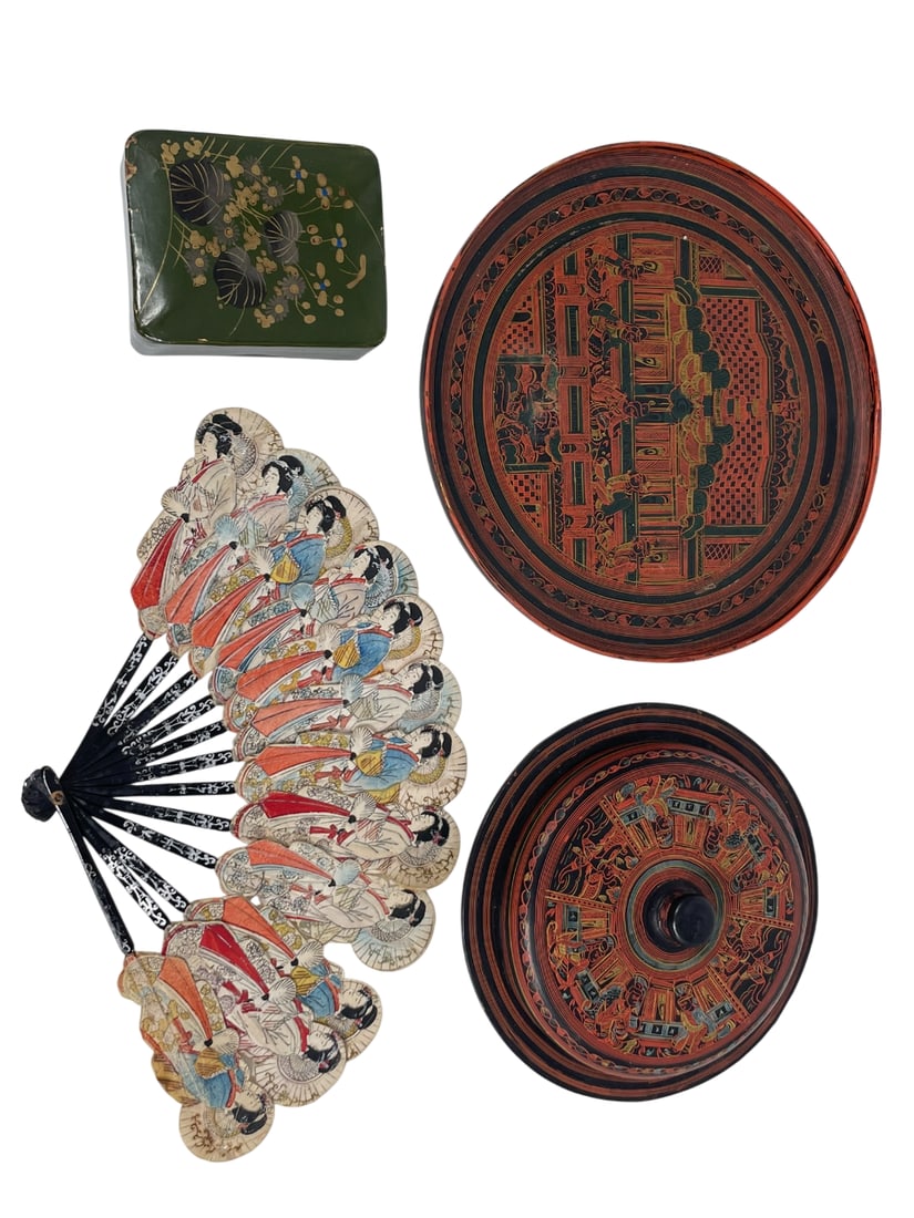 A Group of Four Asian Decorative Objects (1 of 19)