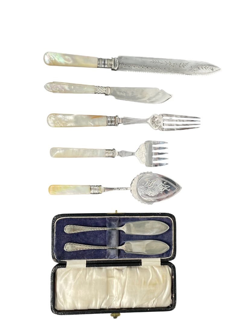A Group of Seven Silver-Plated Flatware (1 of 14)