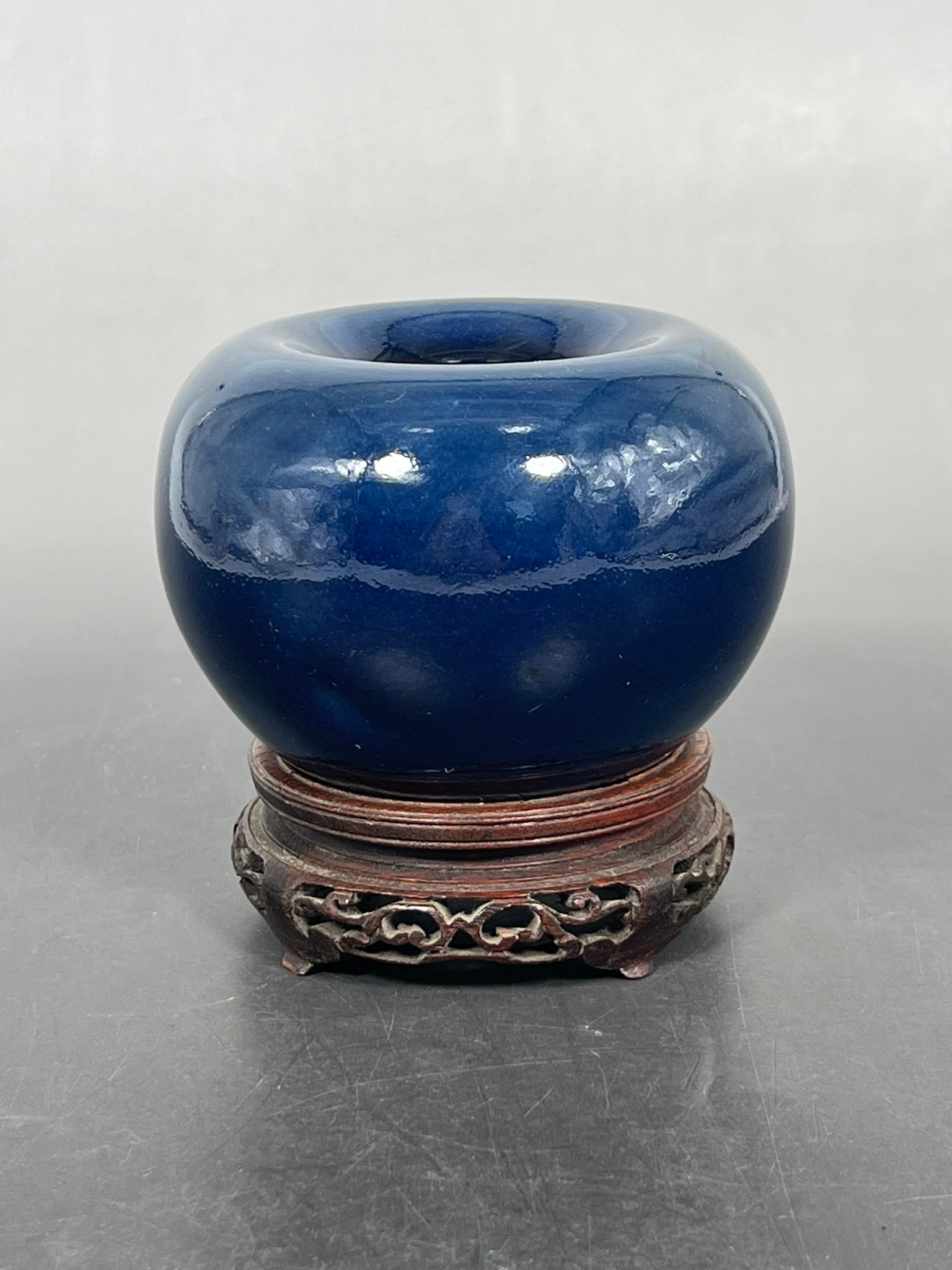 A Chinese Blue Glazed Water Bowl, Qing Dynasty (1 of 14)