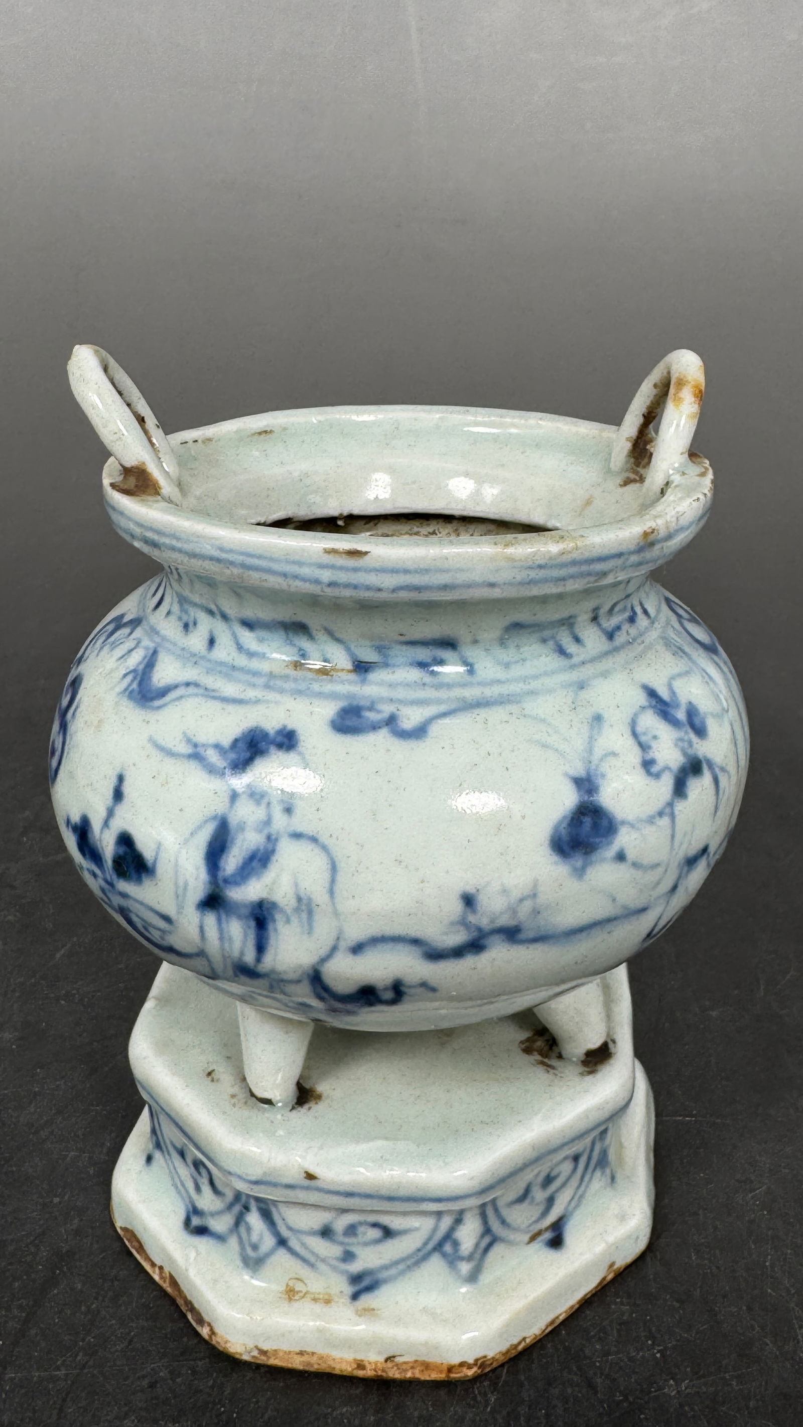 A Chinese Blue and White Porcelain 'Figural' Censer: 4.1/4 in. high, 3 in. wide.
